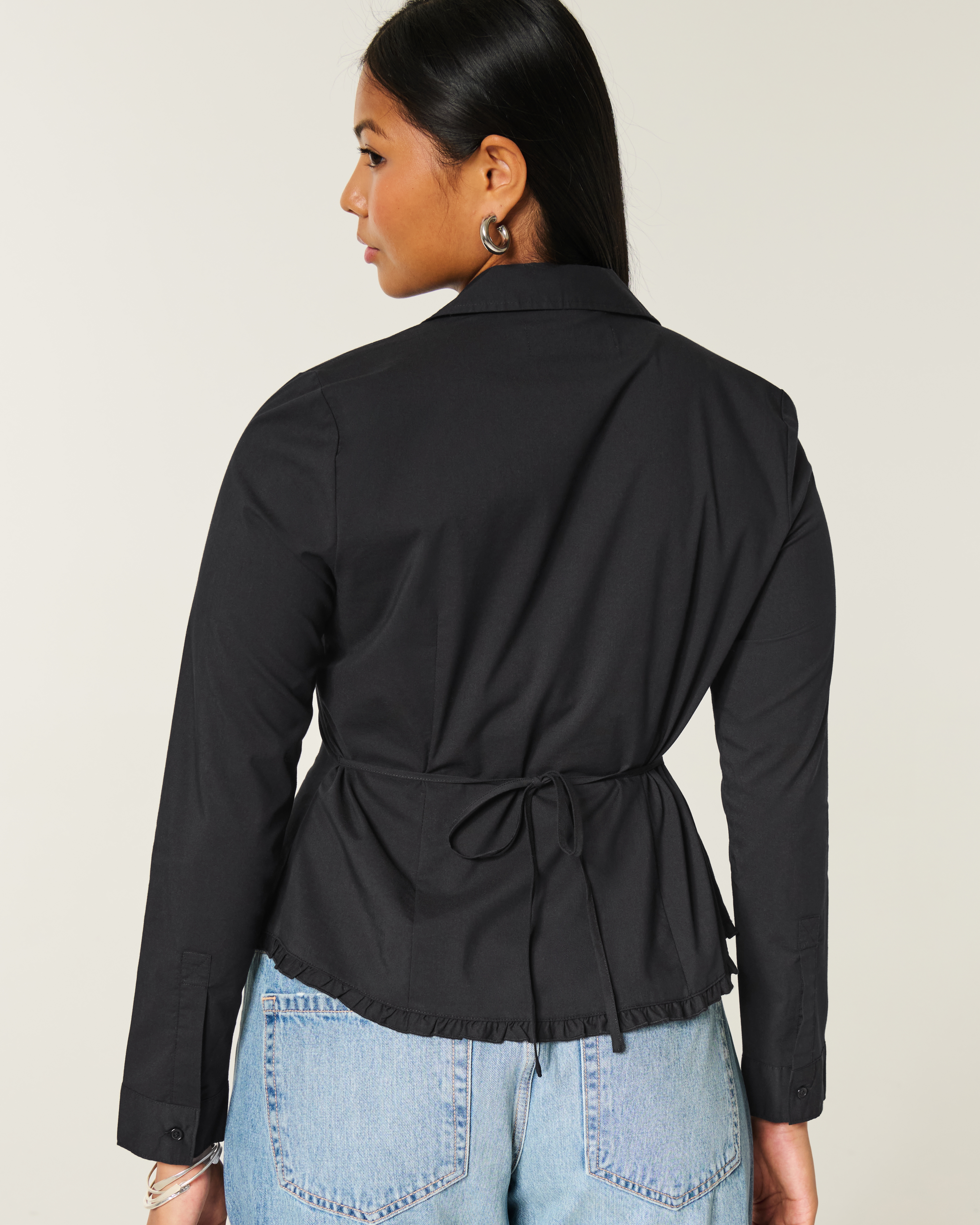 Женские рубашки Hollister Lace Inset Button Front Shirt — фото 3