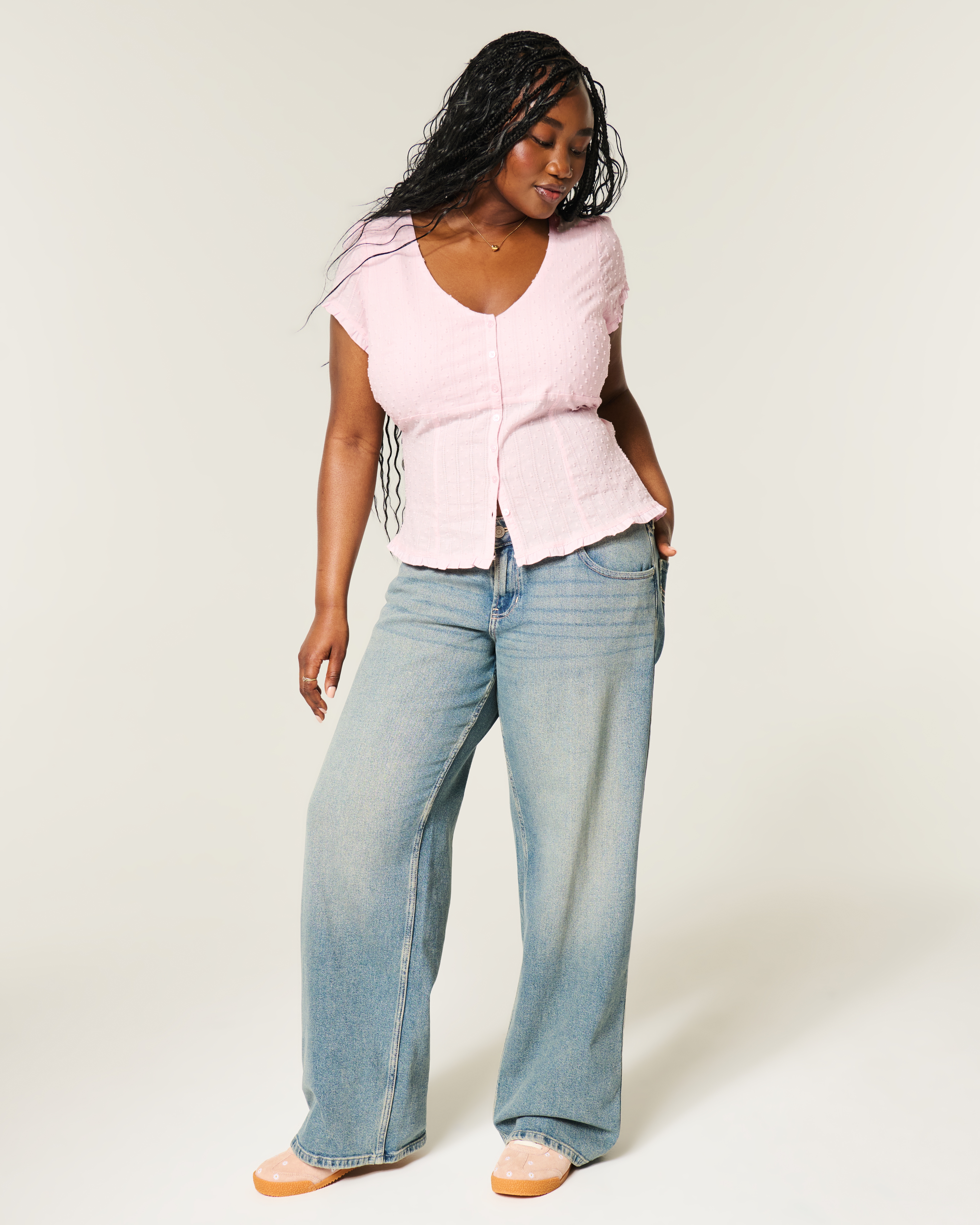 Женские брюки Hollister Curvy Short-Sleeve V-Neck Top — фото 3
