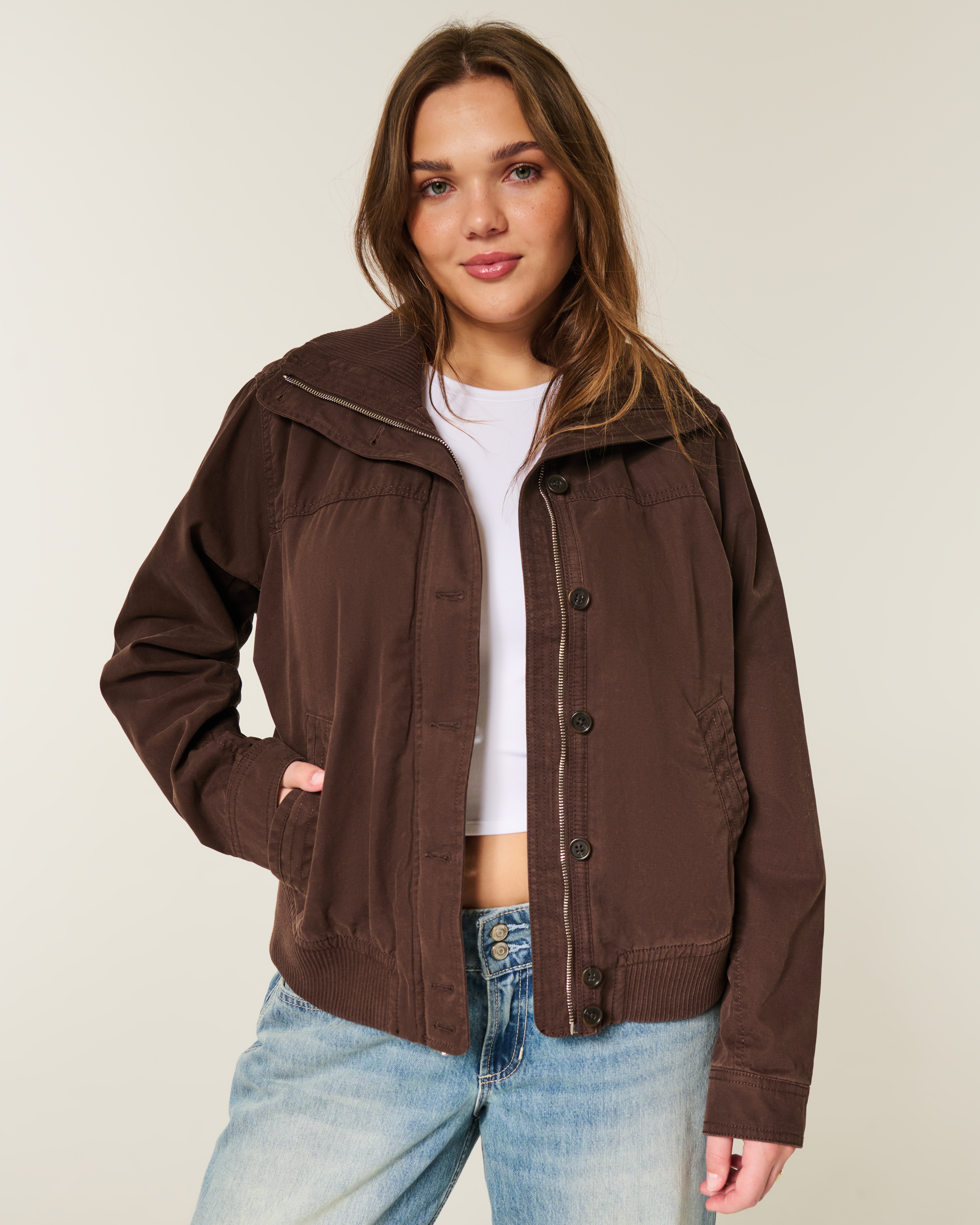Женские куртки Hollister Bomber Jacket — фото 2