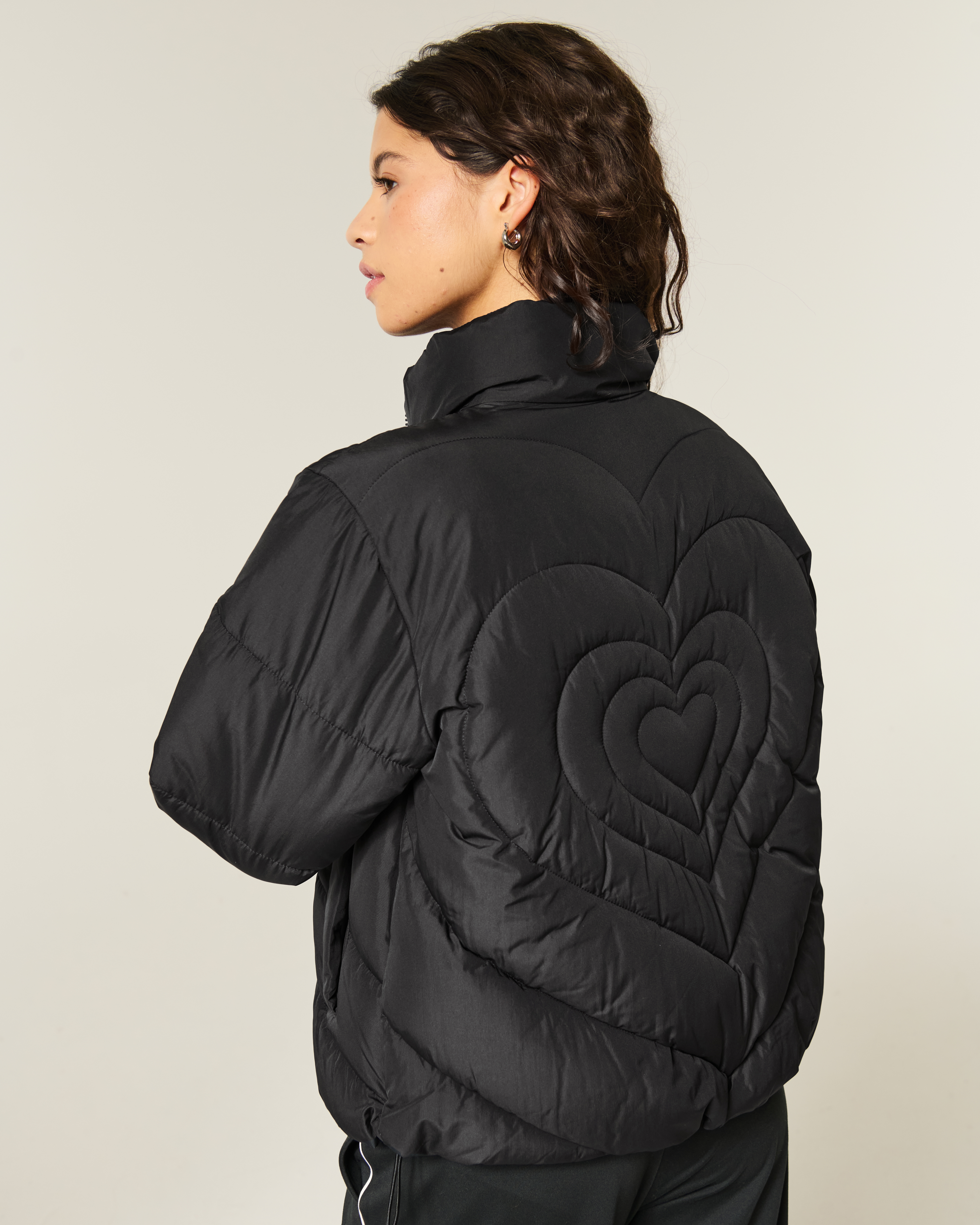 Женские куртки Hollister Quilted Heart Zip-Up Puffer Jacket — фото 2