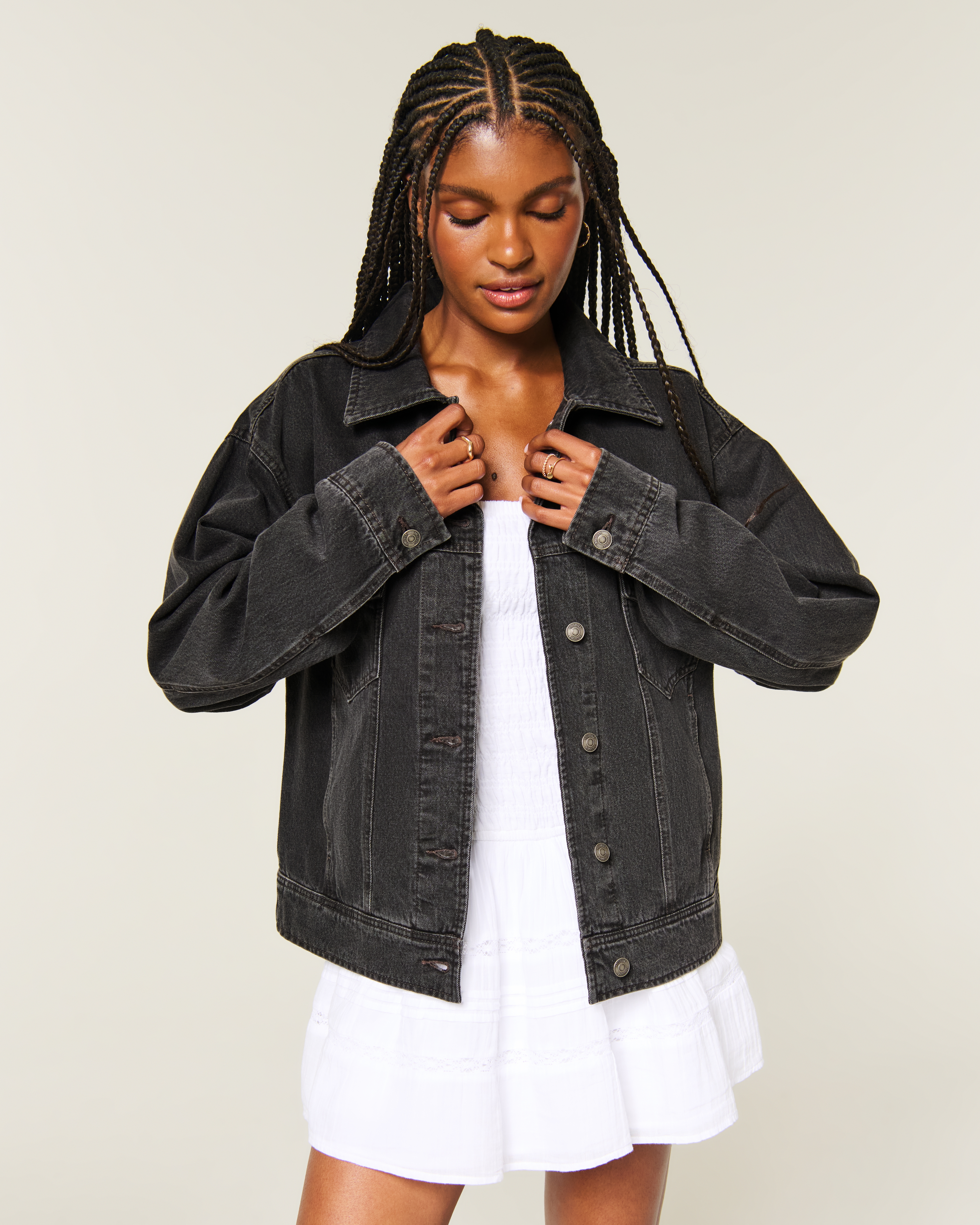 Женские куртки Hollister Oversized Denim Jacket — фото 2