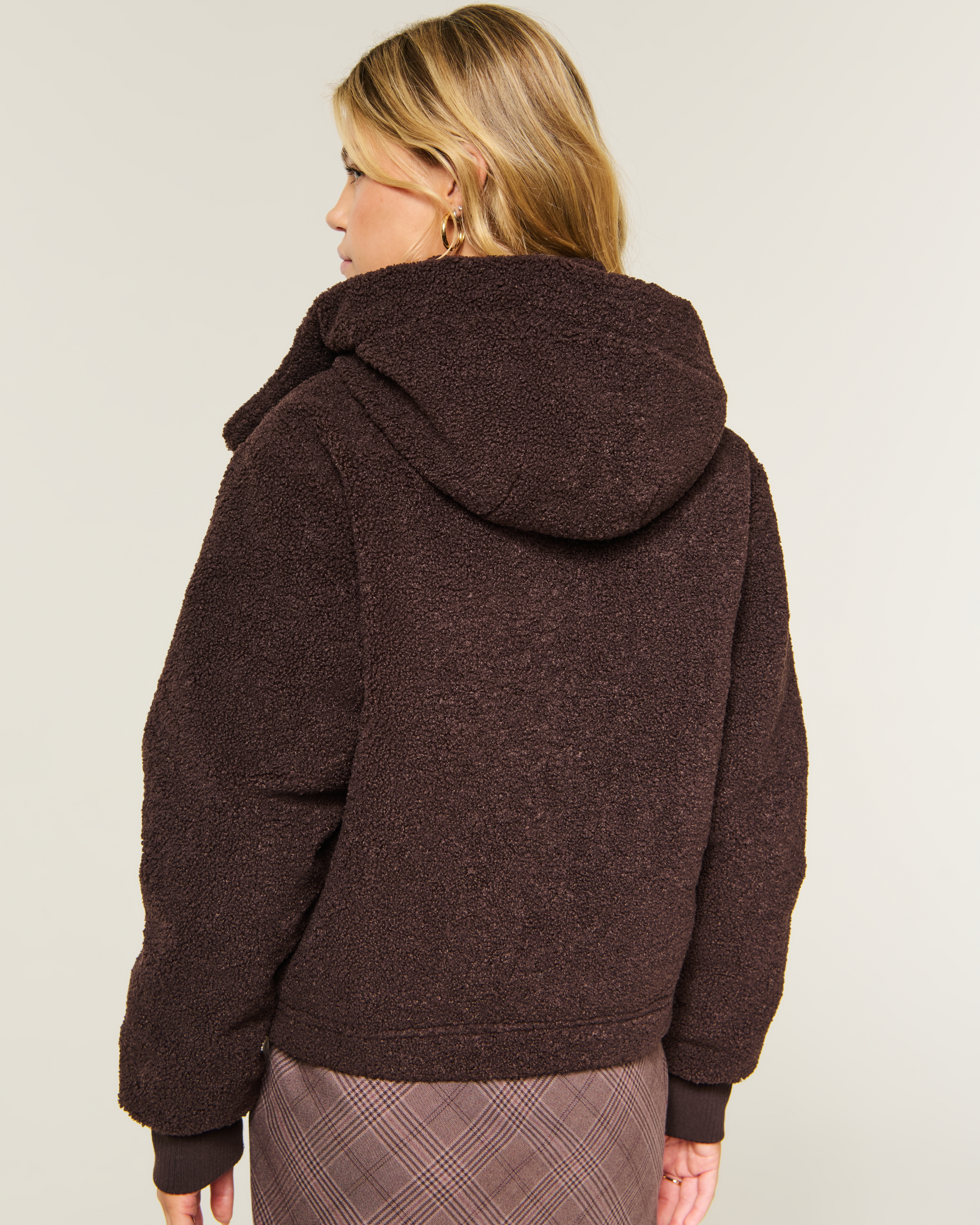 Женские куртки Hollister Sherpa Zip-Up Jacket — фото 3