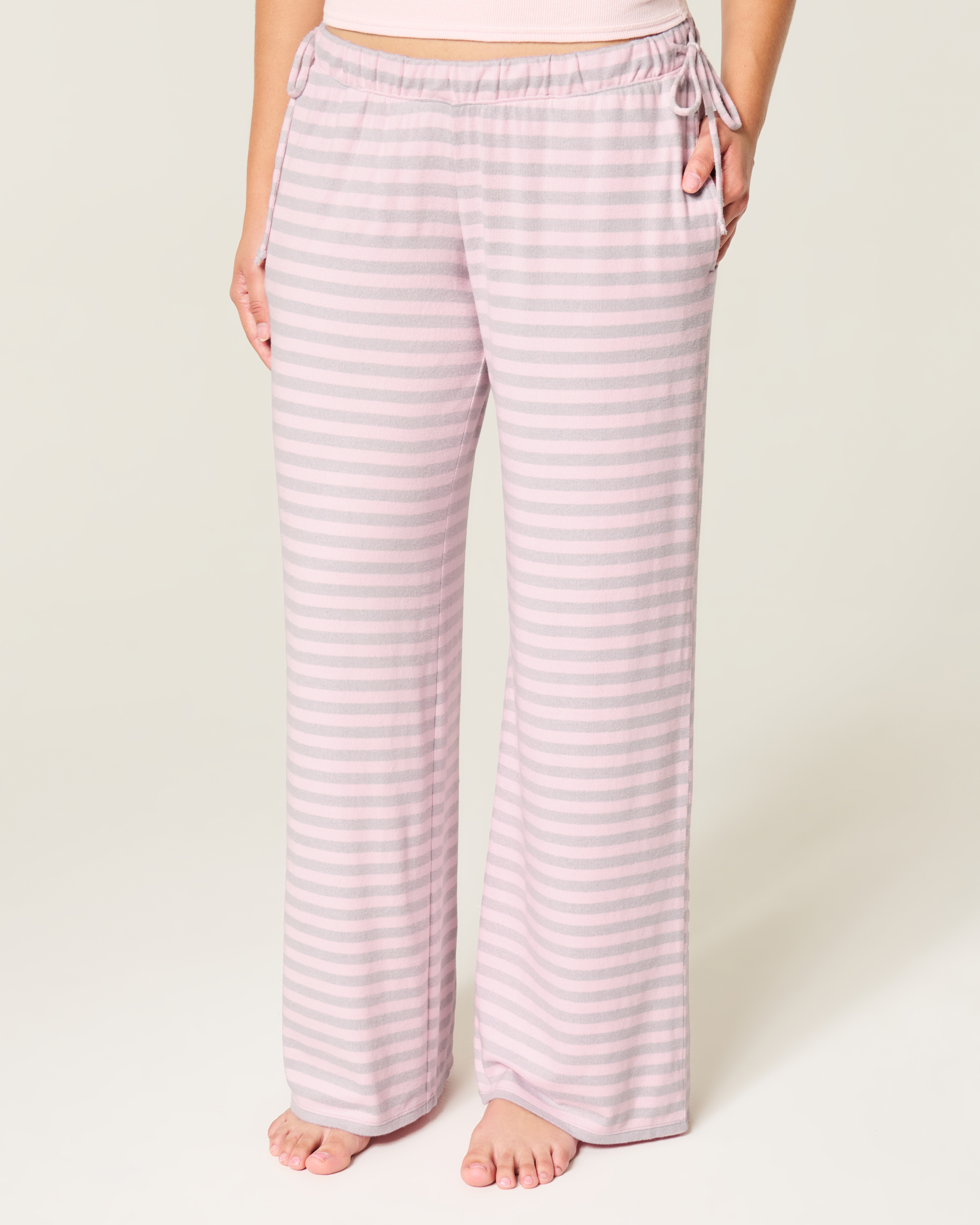 Женские брюки Hollister Always Cozy Side-Tie Baggy Pants — фото 3