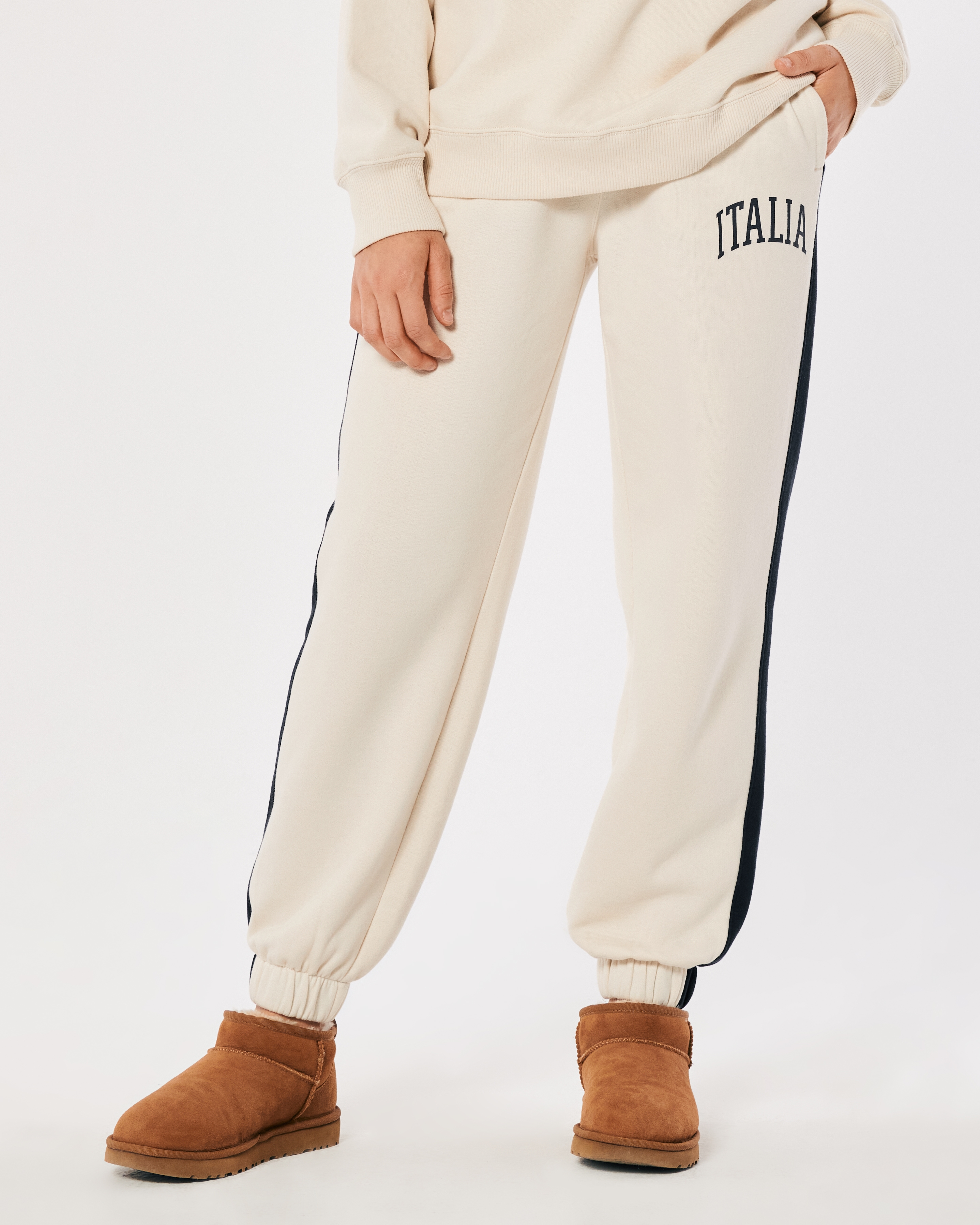 hollister womens joggers