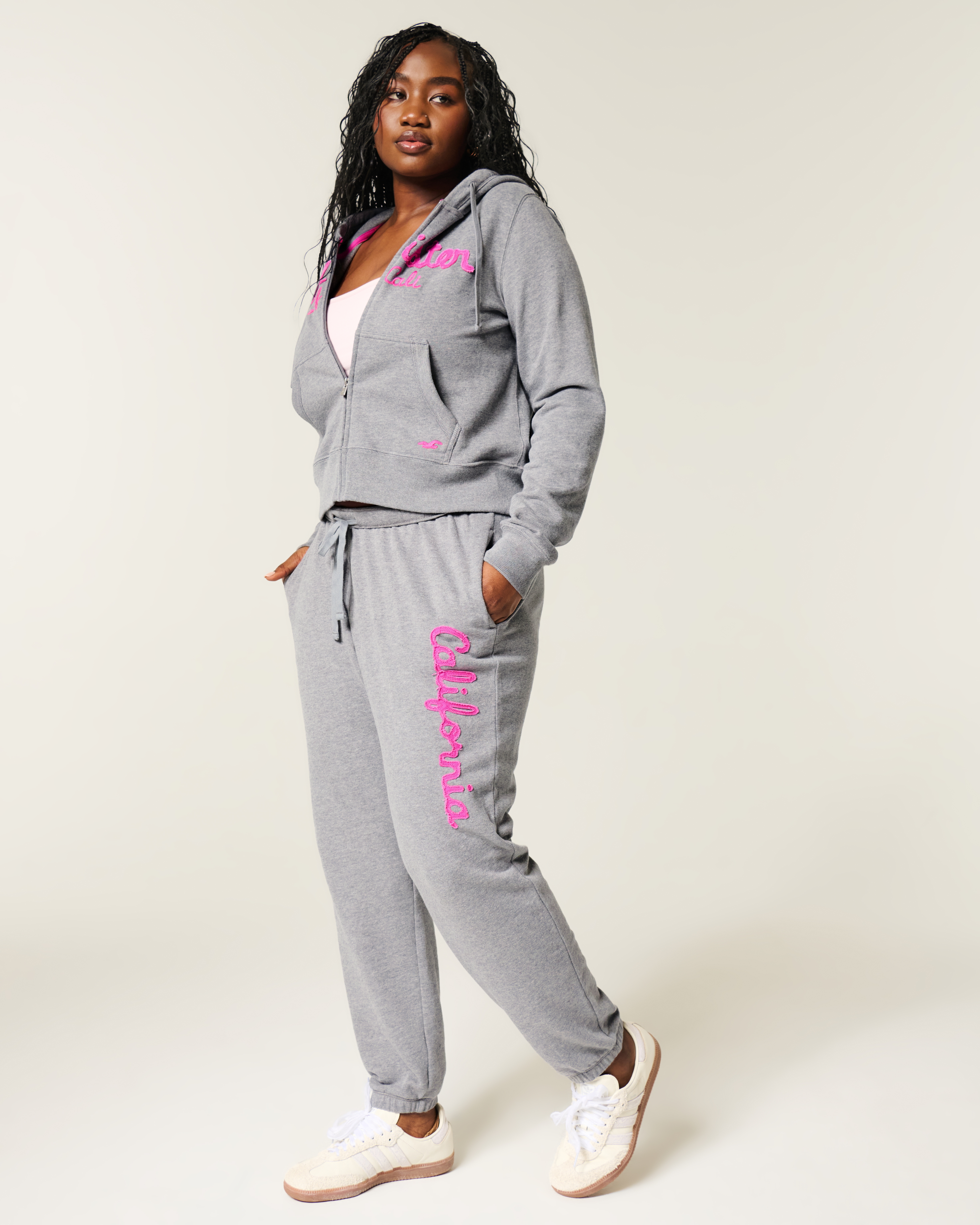 Женские брюки Hollister Logo Graphic Fleece Joggers — фото 2
