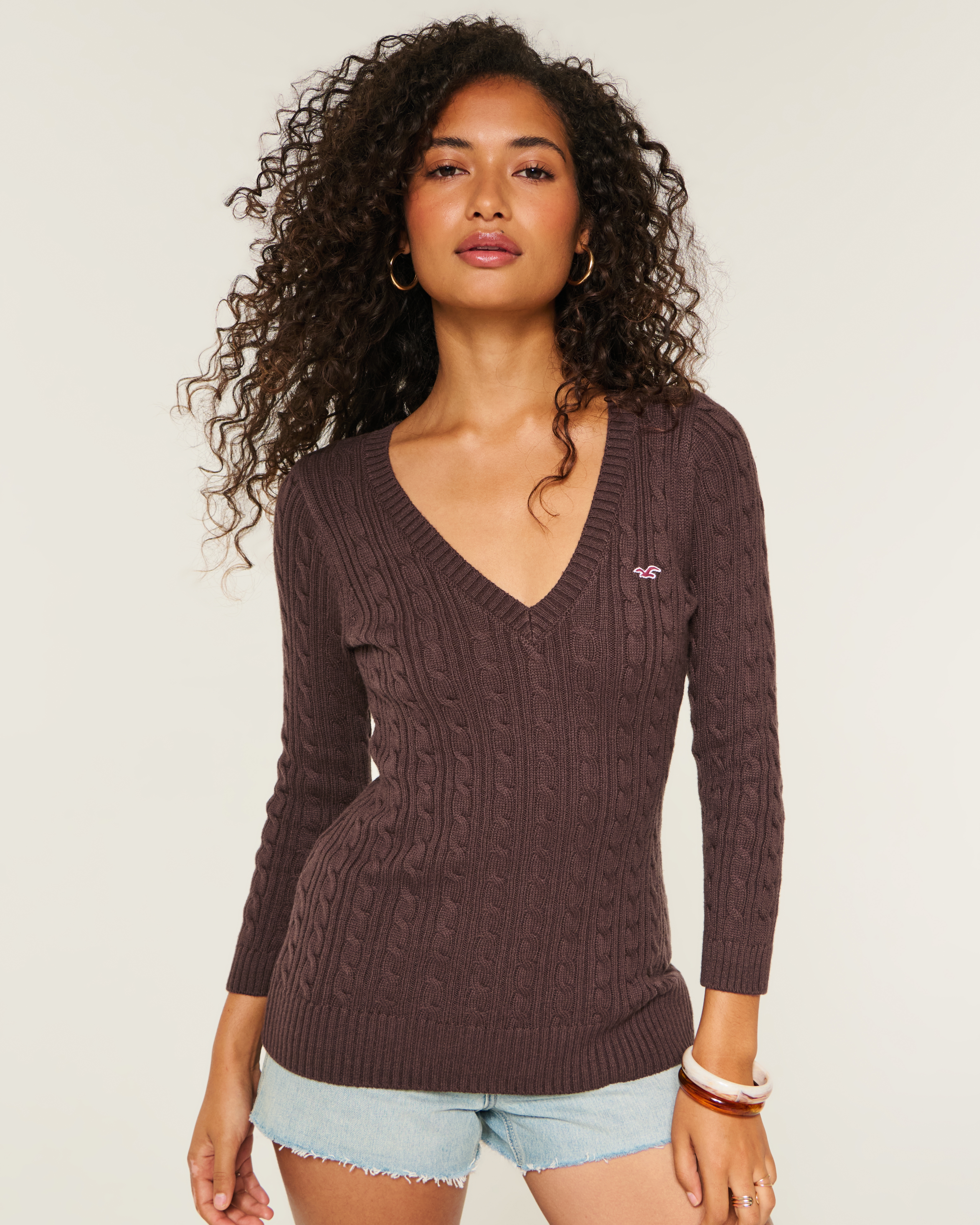Женские свитеры Hollister Three-Quarter Sleeve Cable-Knit V-Neck Sweater — фото 2