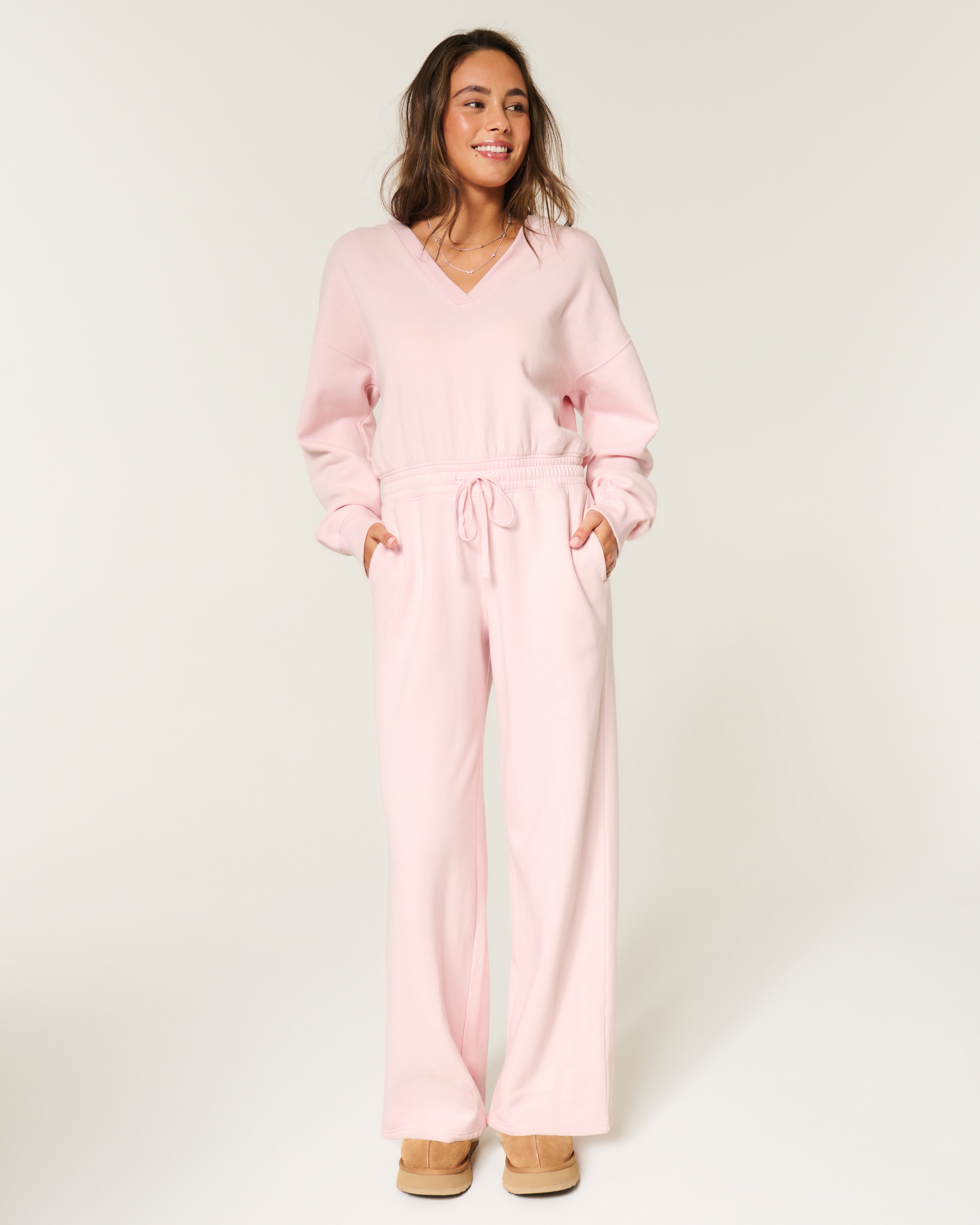 Женские комбинезоны Hollister Feel Good Fleece Jumpsuit — фото 2
