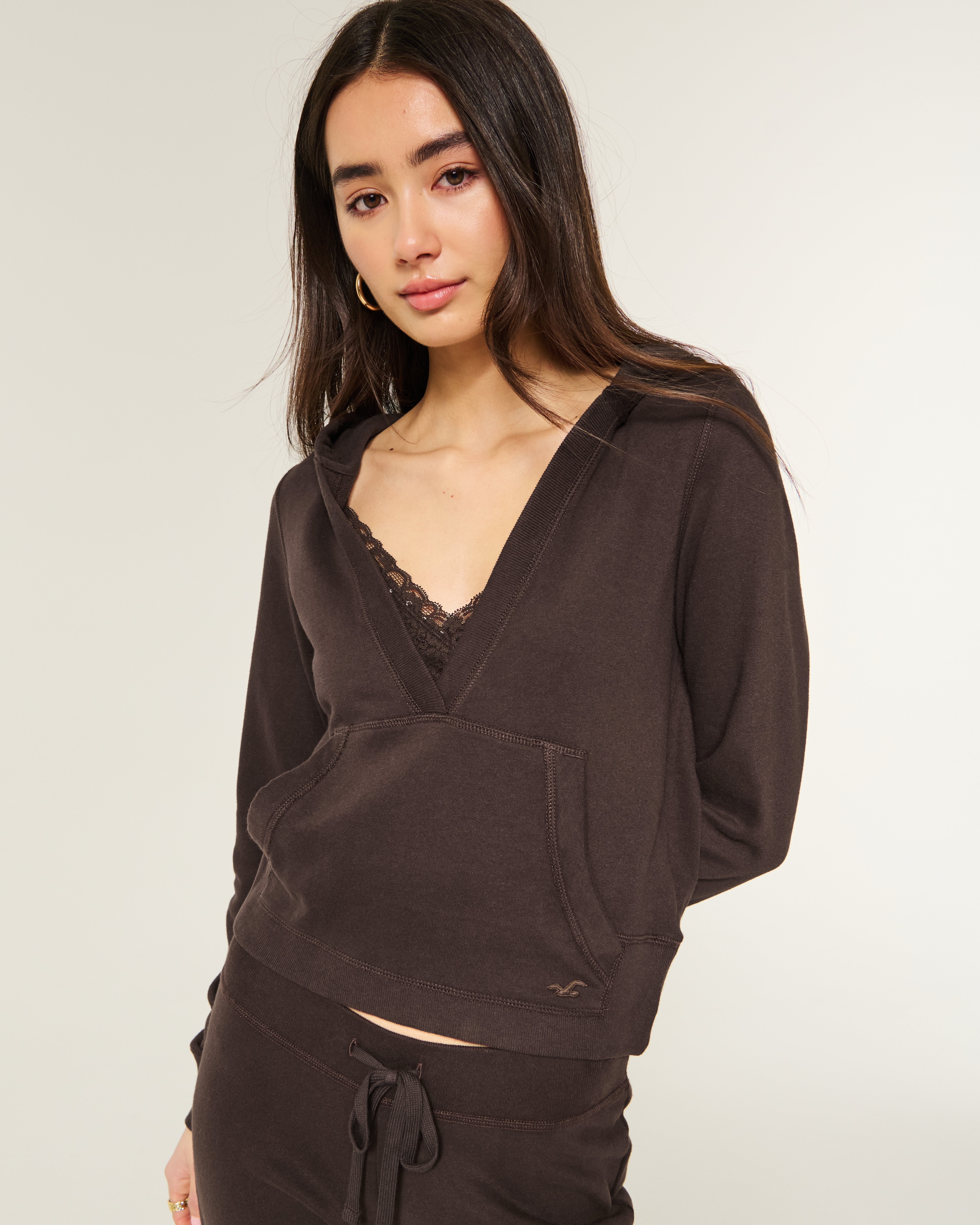 Женские худи Hollister Easy V-Neck — фото 2