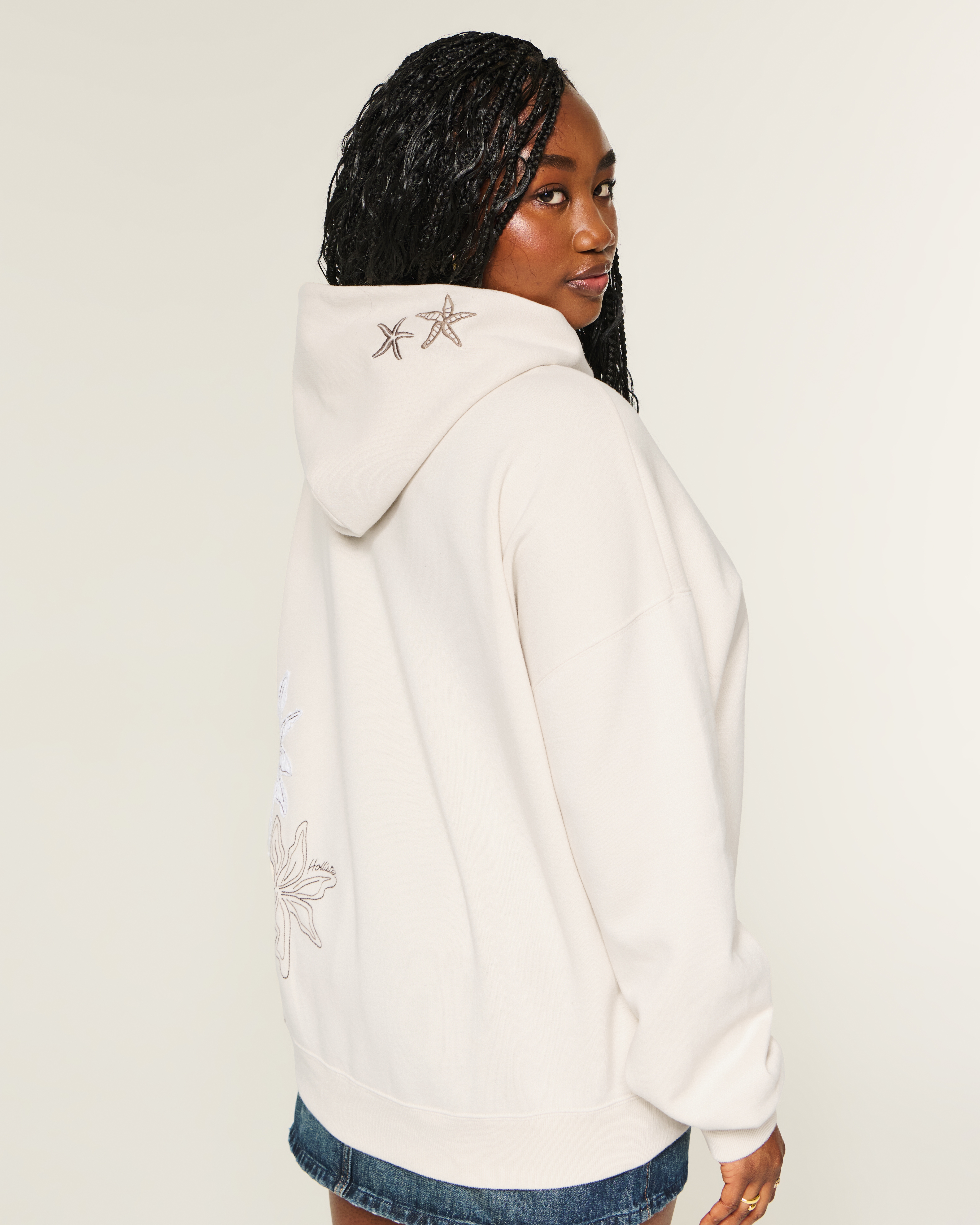 Женские худи Hollister Feel Good Oversized Hibiscus Graphic — фото 2