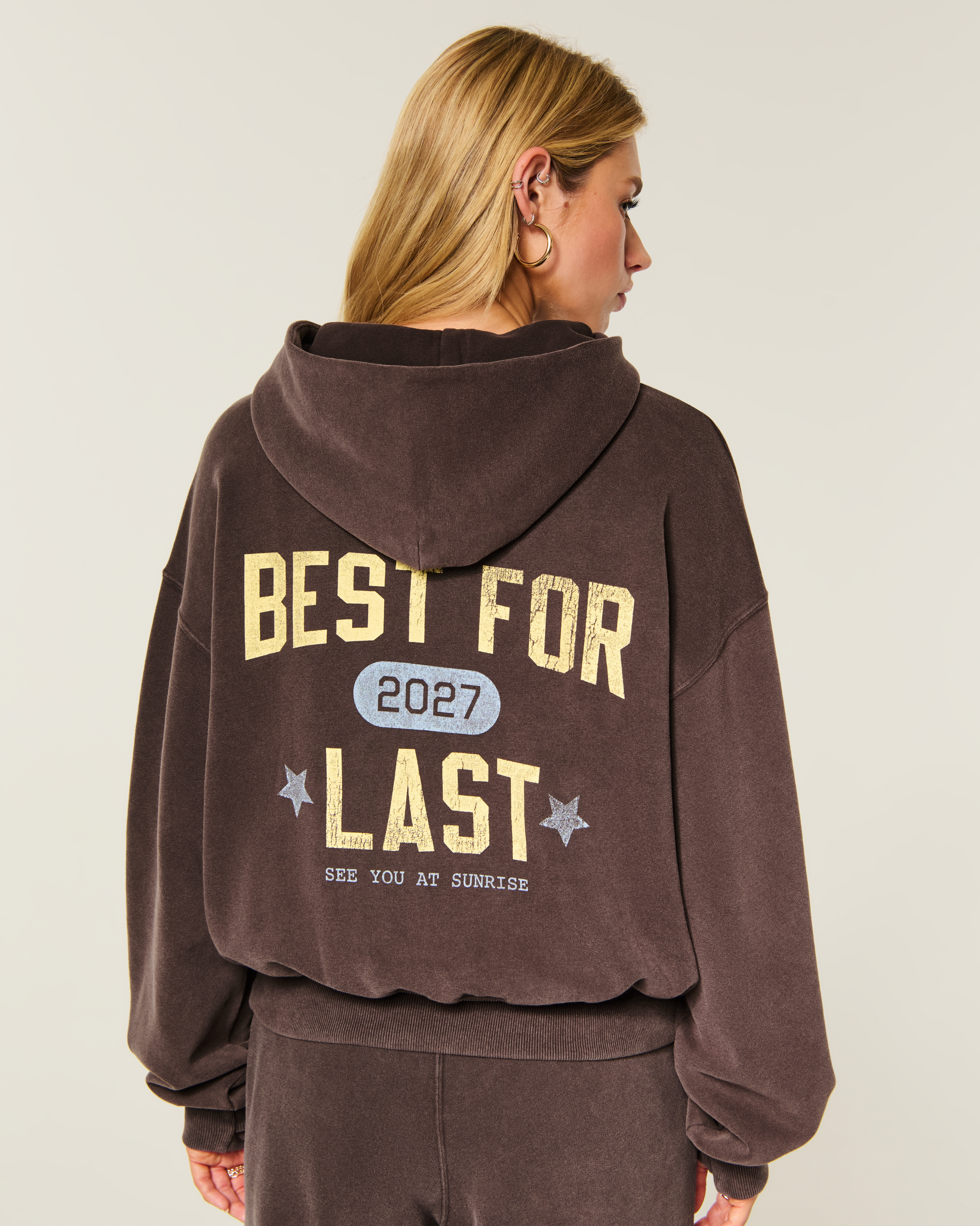 Женские худи Hollister Feel Good Senior 2027 Classic — фото 3
