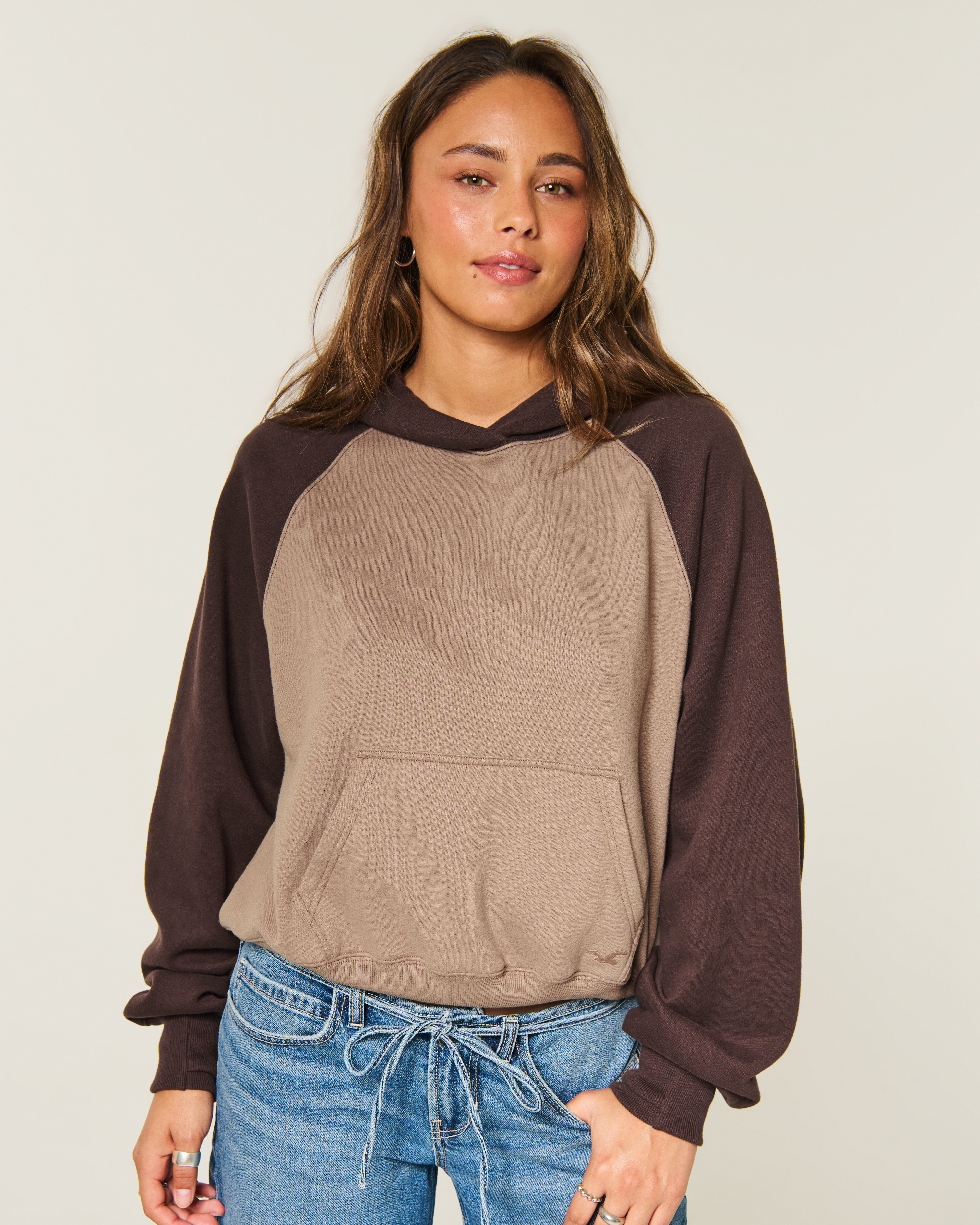 Женские худи Hollister Feel Good Raglan Classic — фото 2