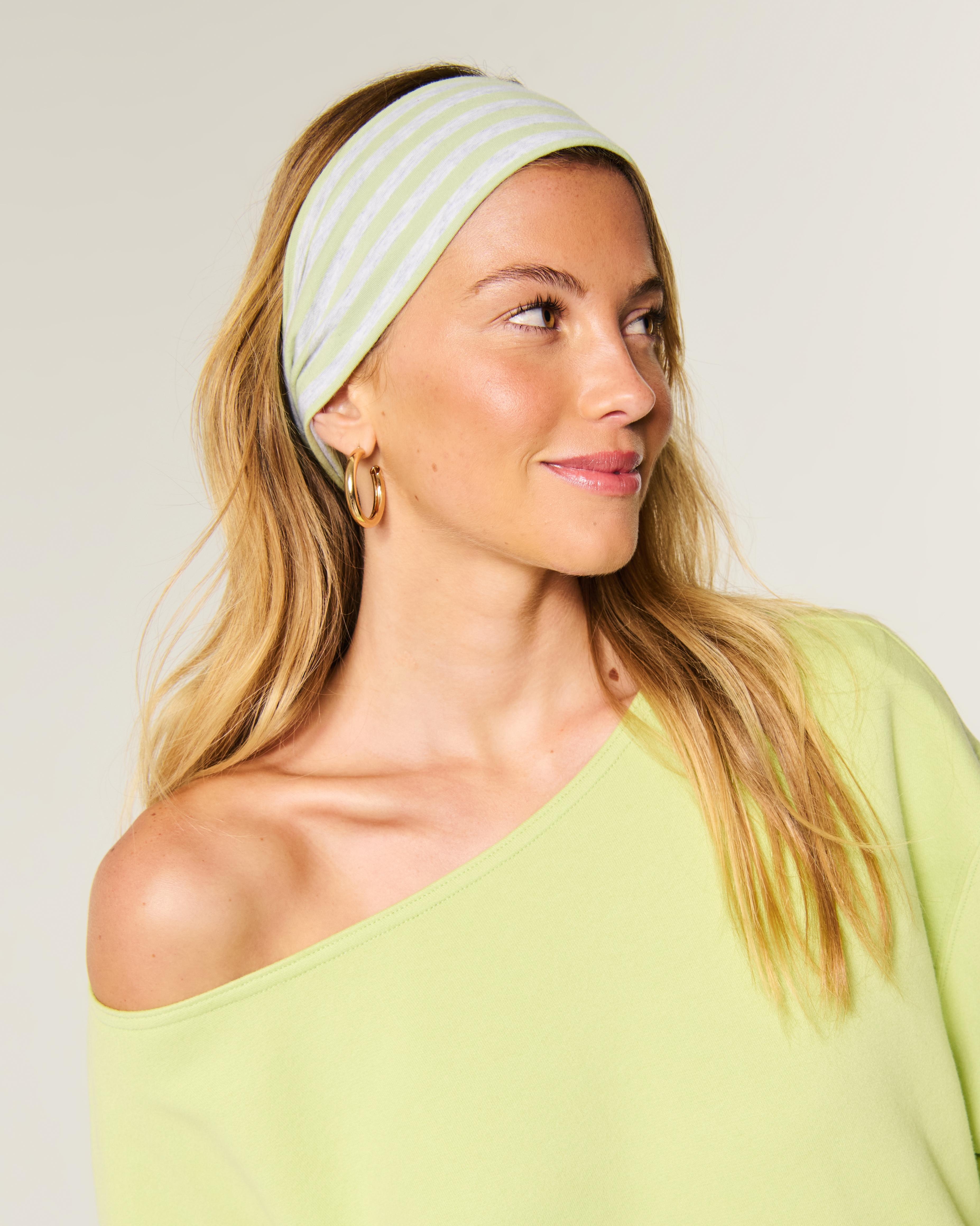 Женские аксессуары для волос Hollister Knit Headband — фото 2