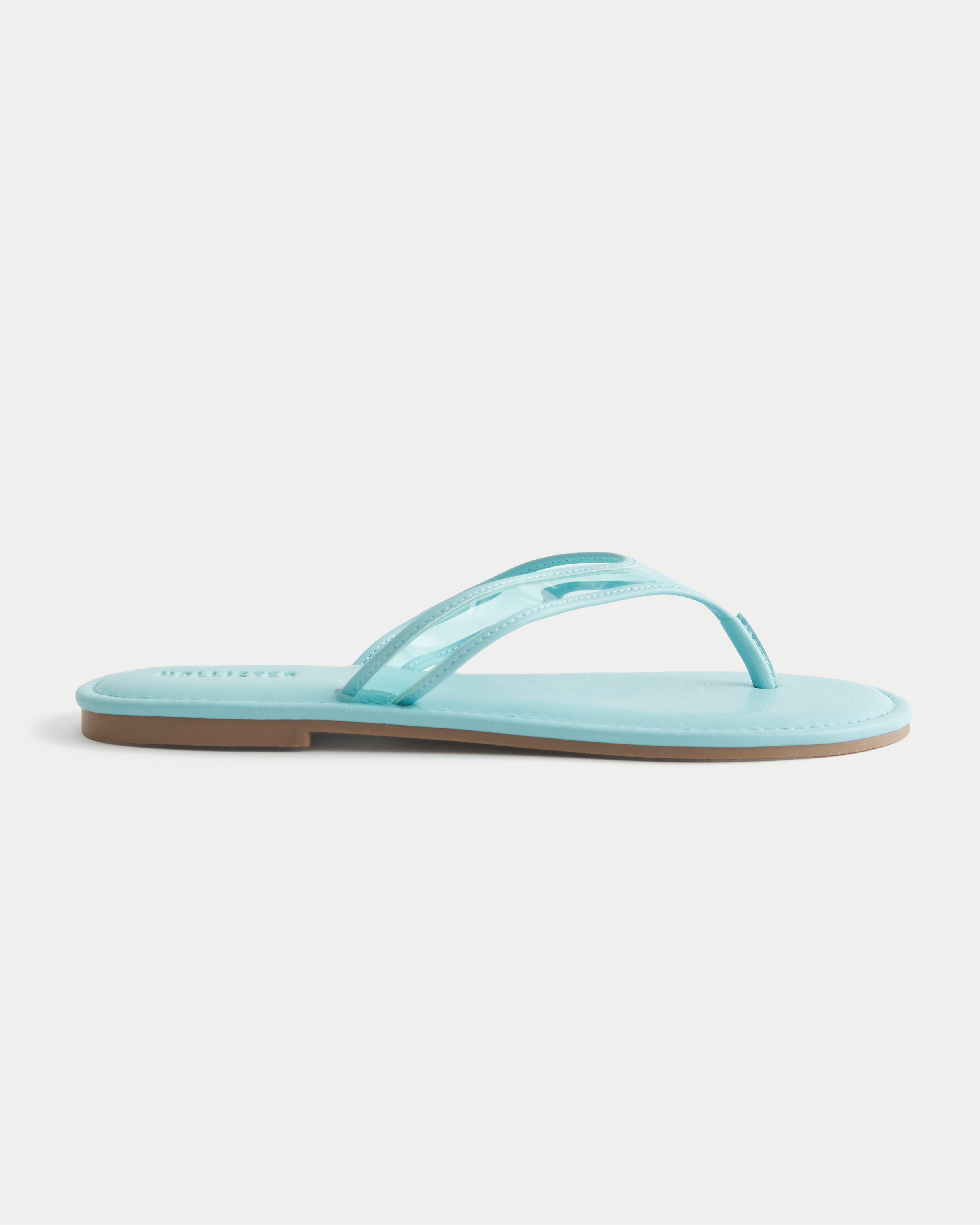 Женские сандалии Hollister White Faux Leather Flip Flops, цвет: Светлый синий — фото 2
