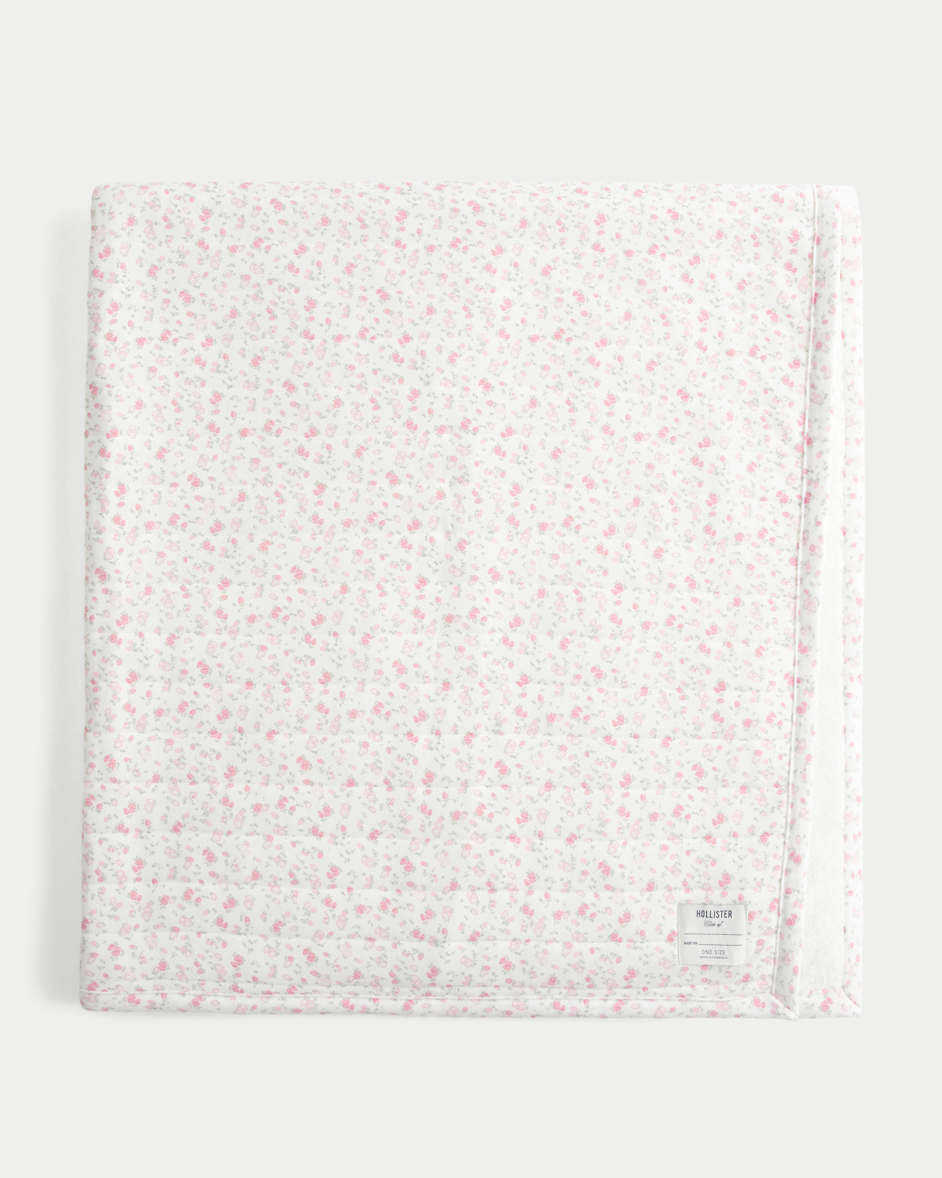 Плед Hollister Cozy Quilted с клубничным принтом, цвет: Светлый розовый с принтом