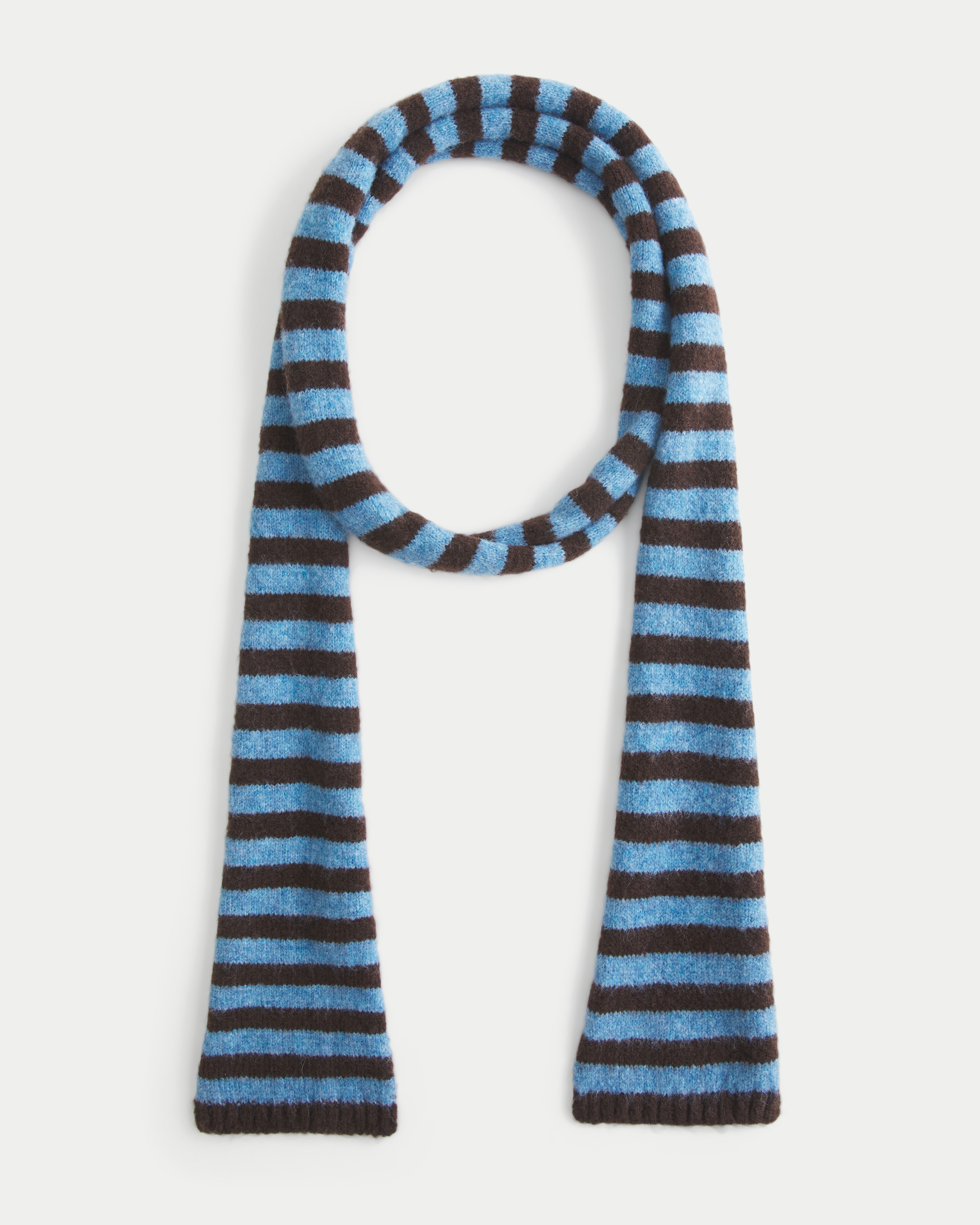Женский шарф Hollister Cozy Knit, цвет: Синий полосатый — фото 1