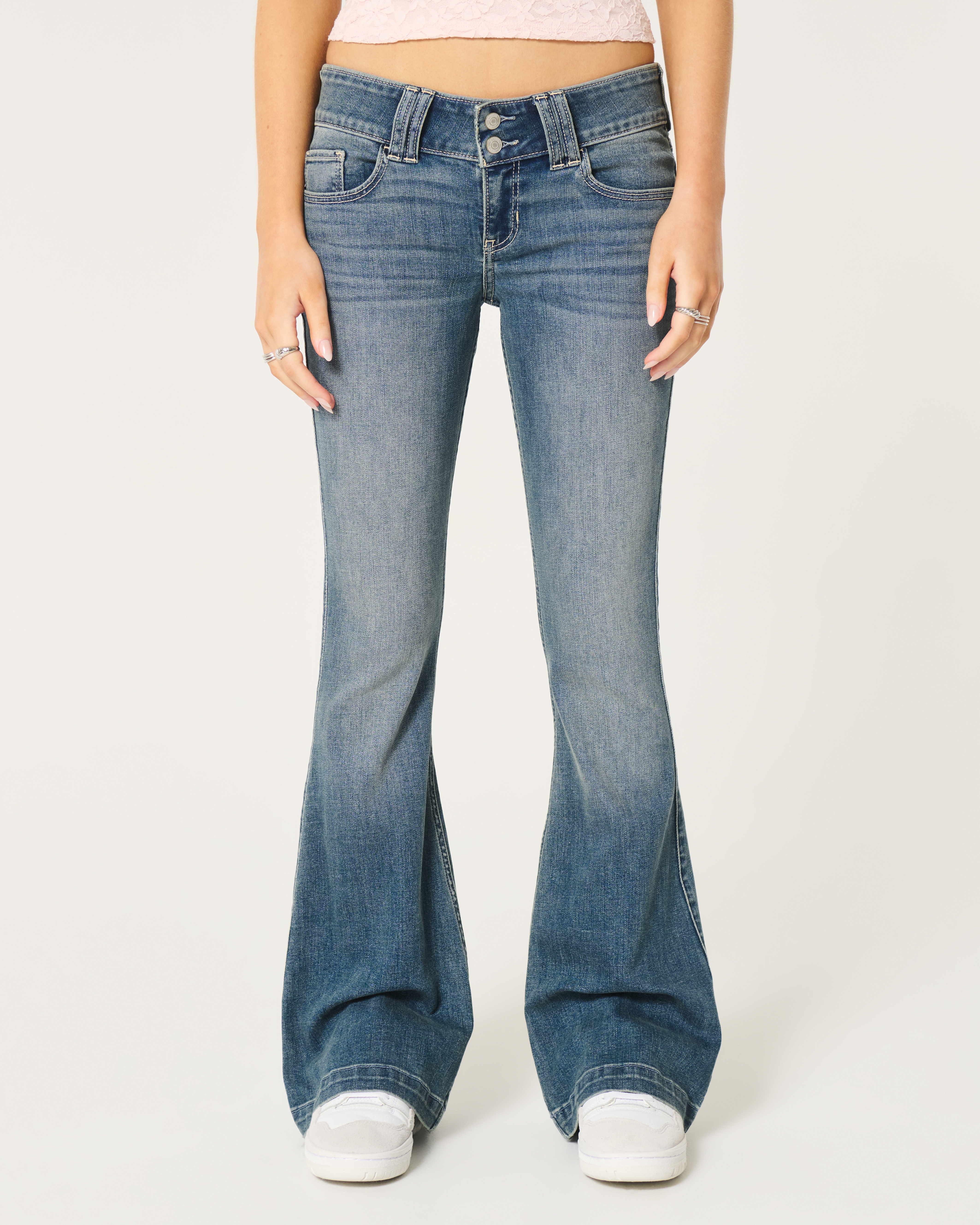 Женские джинсы Hollister Low-Rise Medium Wash Flare Jeans — фото 3