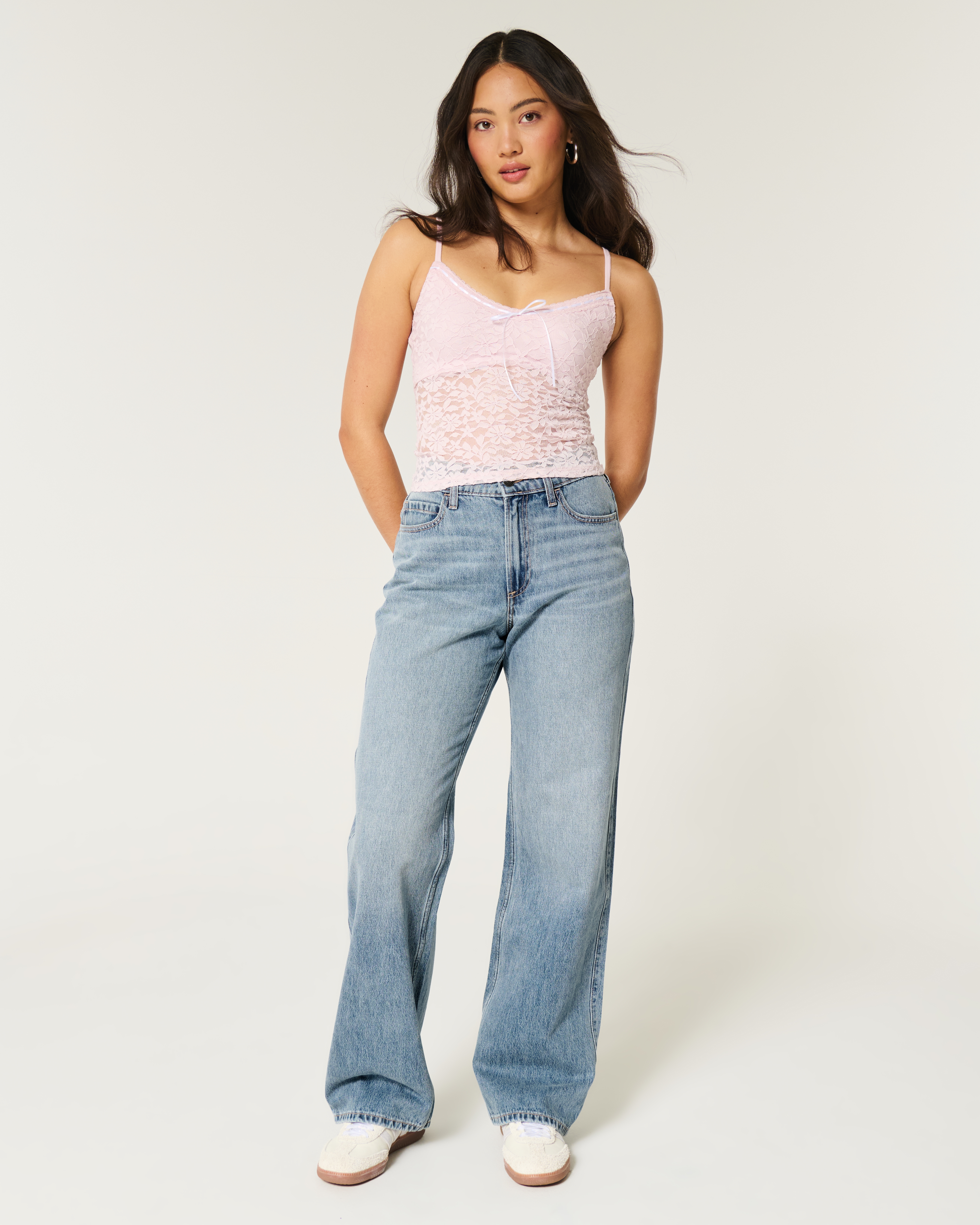 Женские джинсы Hollister Curvy High-Rise Medium Wash Baggy Jeans — фото 2