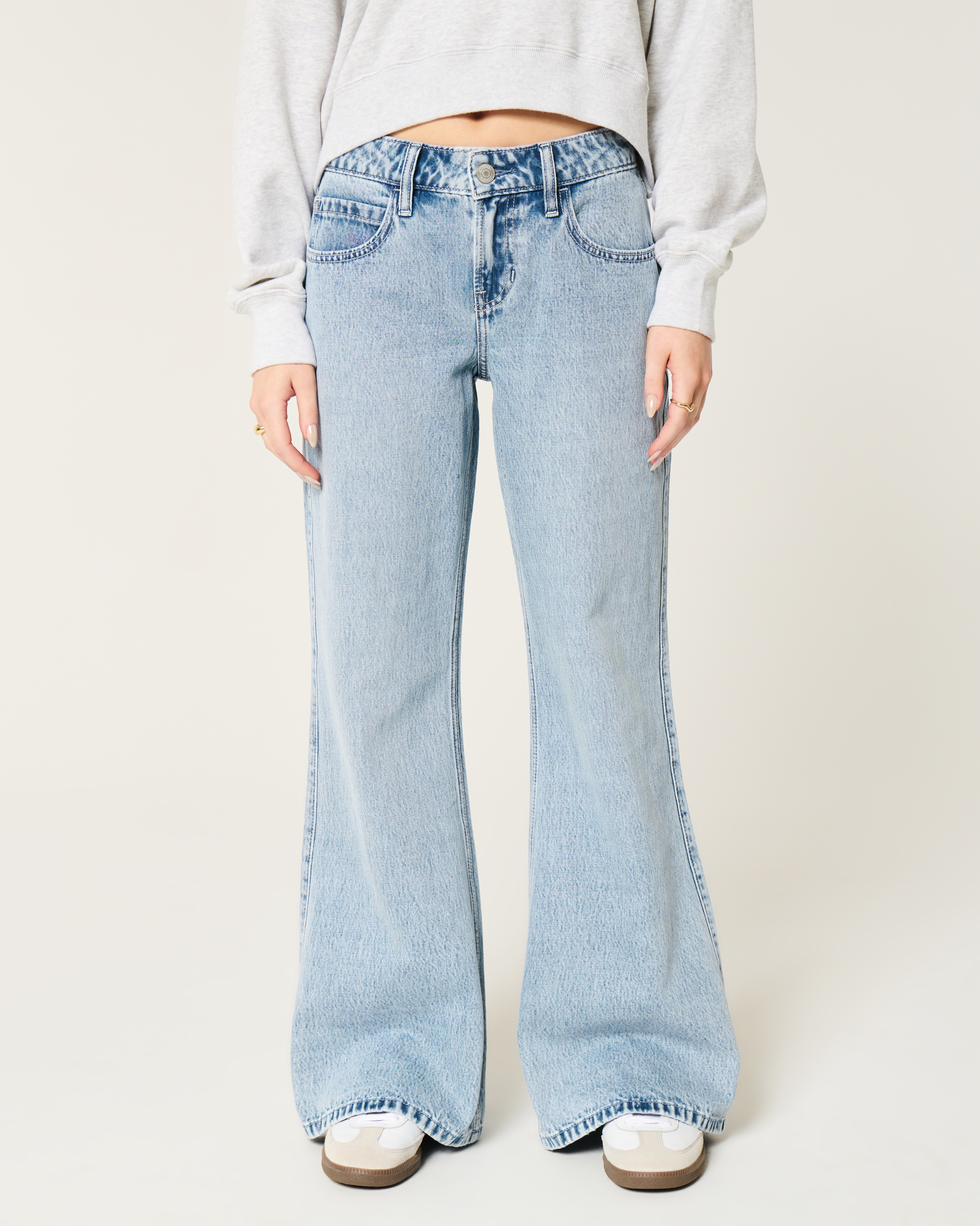 Женские джинсы Hollister Low-Rise Light Wash Baggy Flare Jeans — фото 3