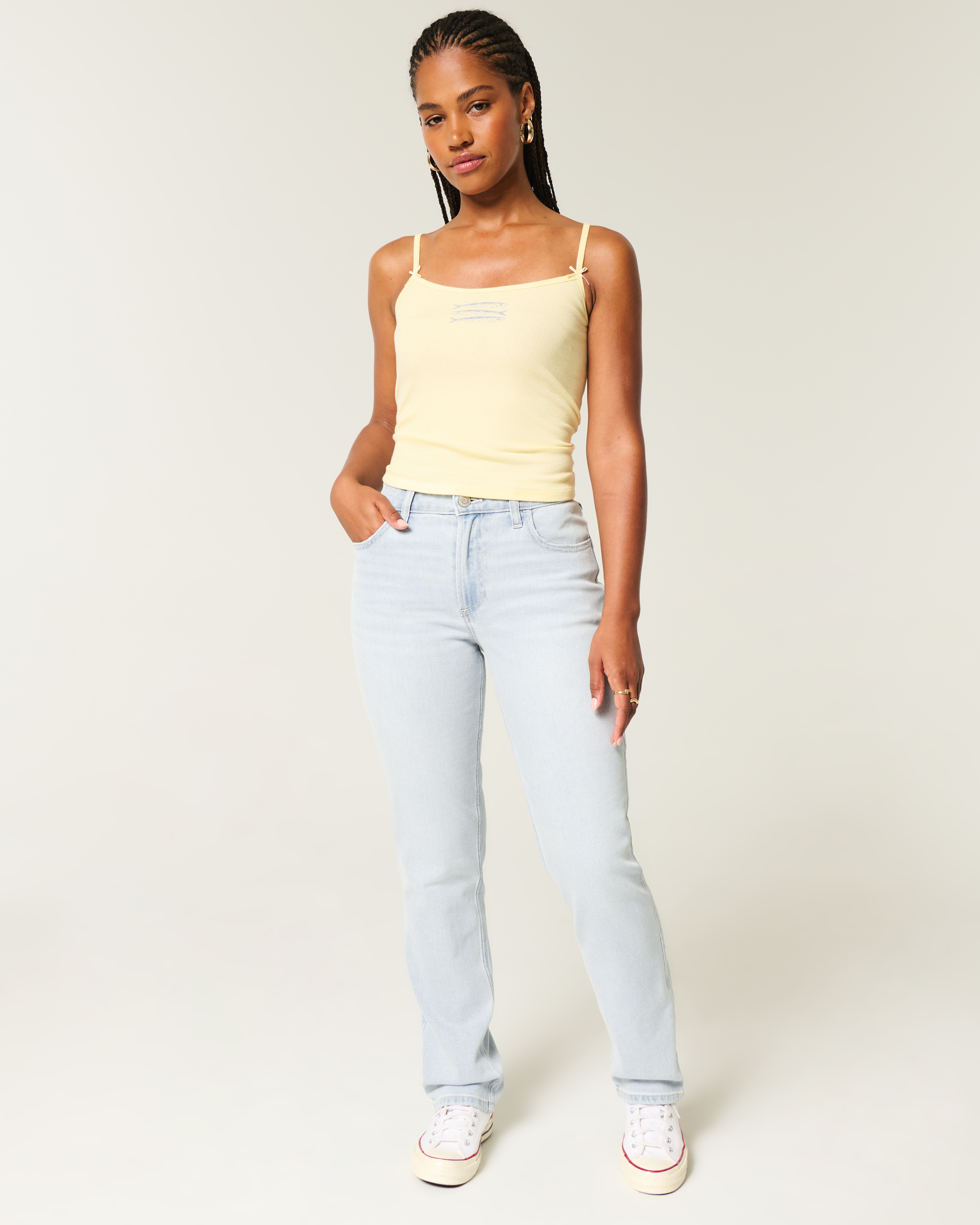 Женские джинсы Hollister Curvy High-Rise Washed Black Straight Jeans — фото 2