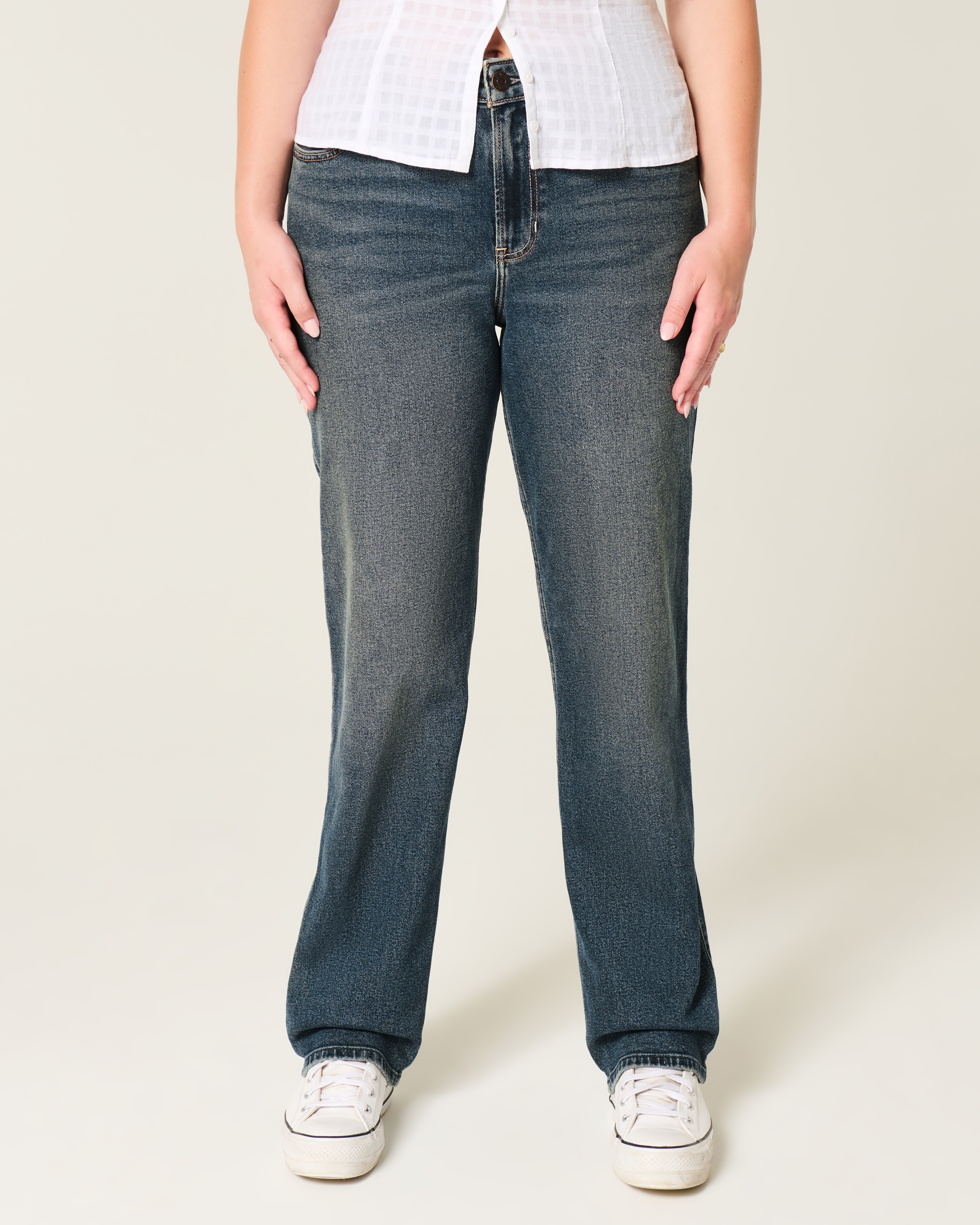 Женские джинсы Hollister High-Rise Light Wash Straight Jeans — фото 3