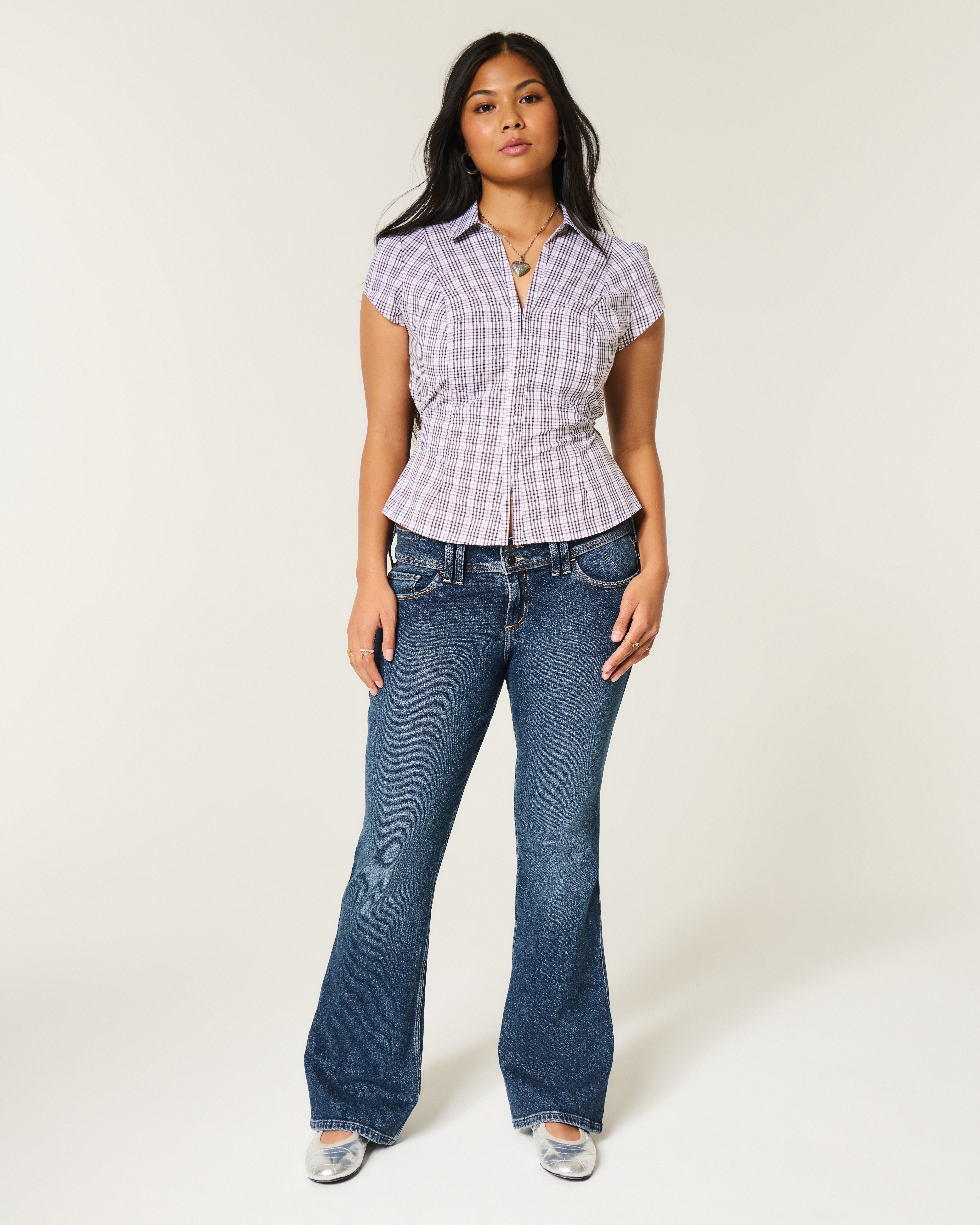 Женские джинсы Hollister Low-Rise Light Wash Bootcut Jeans — фото 3