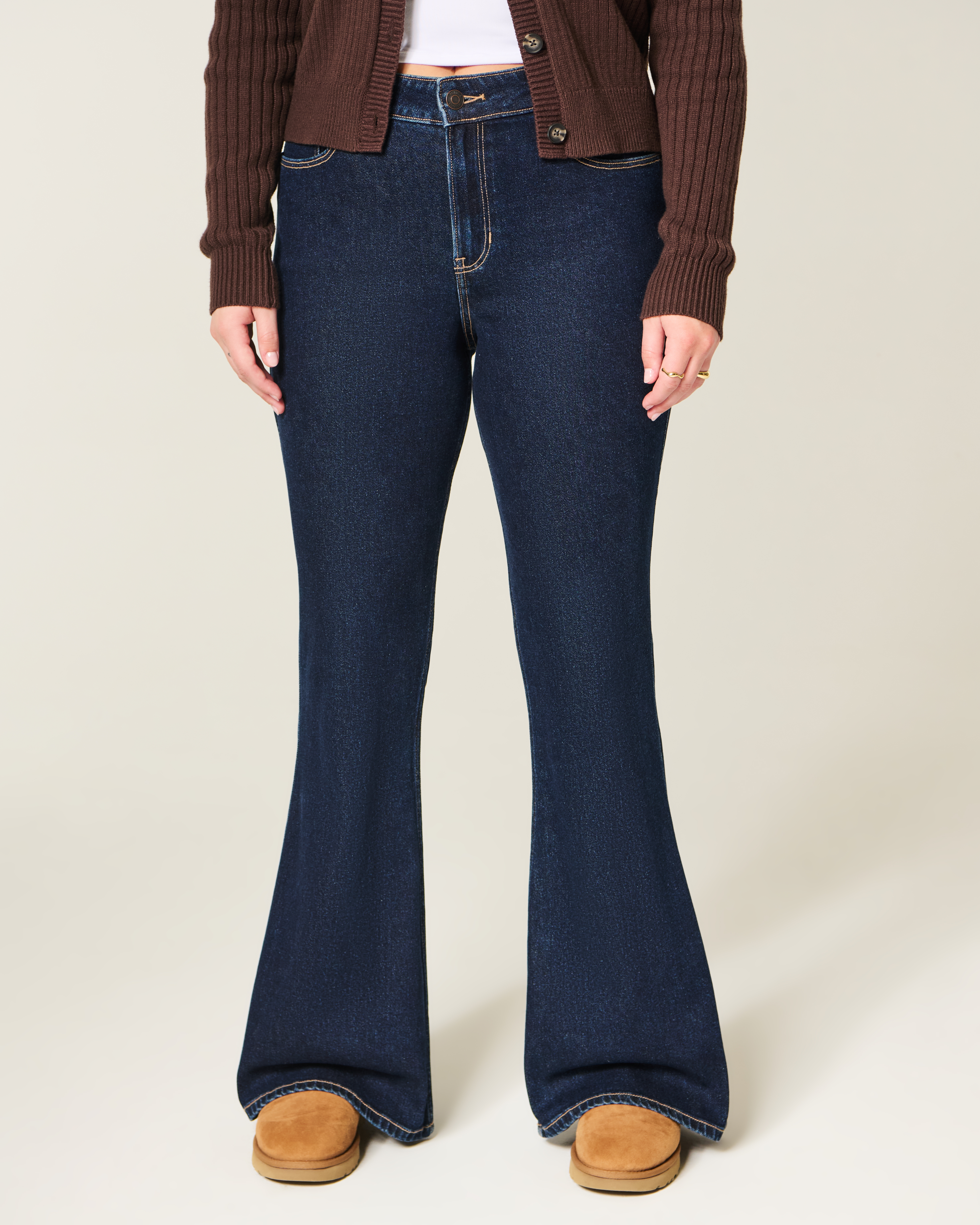Женские джинсы Hollister High-Rise Medium Wash Flare Jeans — фото 3