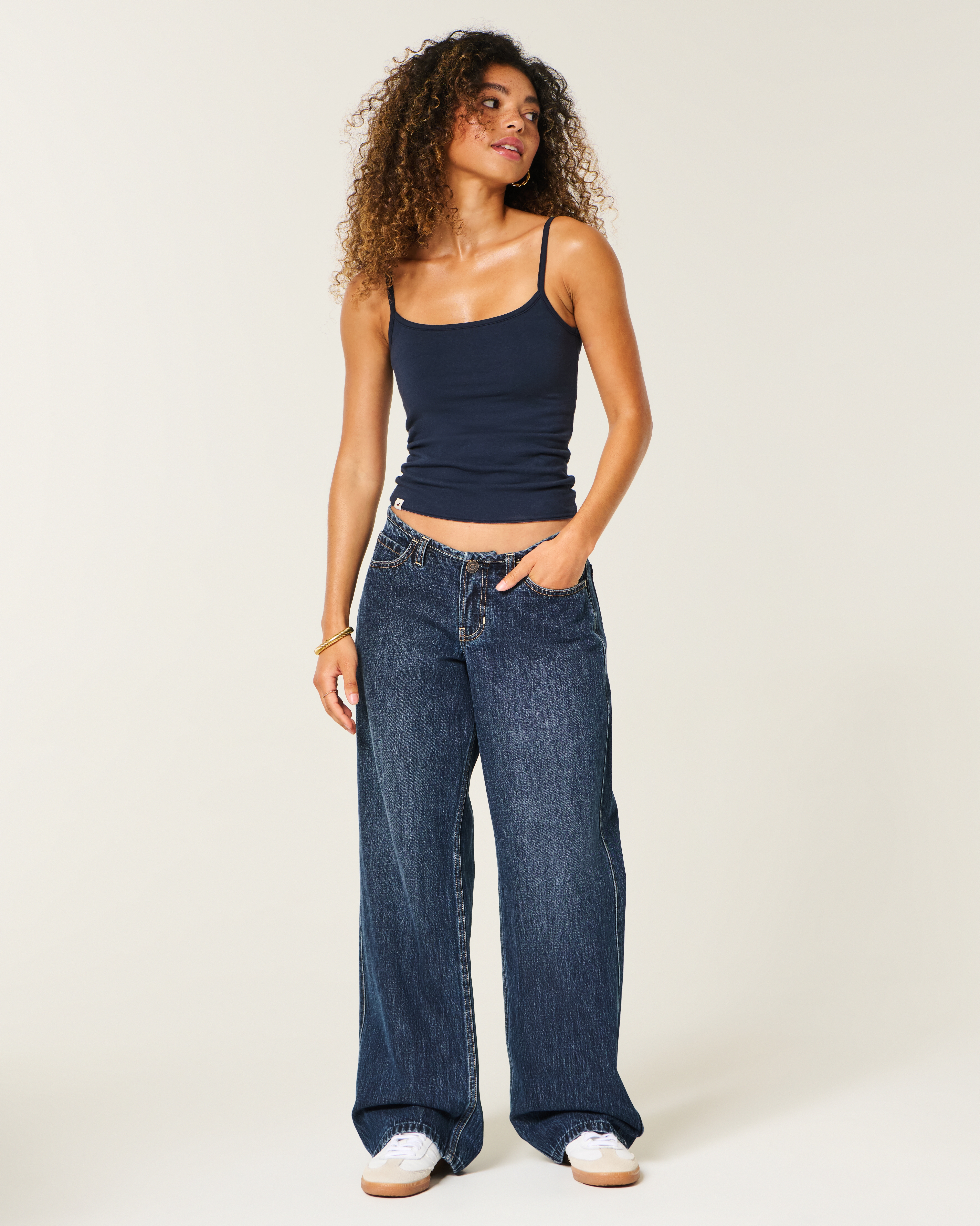 Женские джинсы Hollister Ultra Low-Rise Mini Waistband Dark Wash Tie Waist Baggy Jeans — фото 3