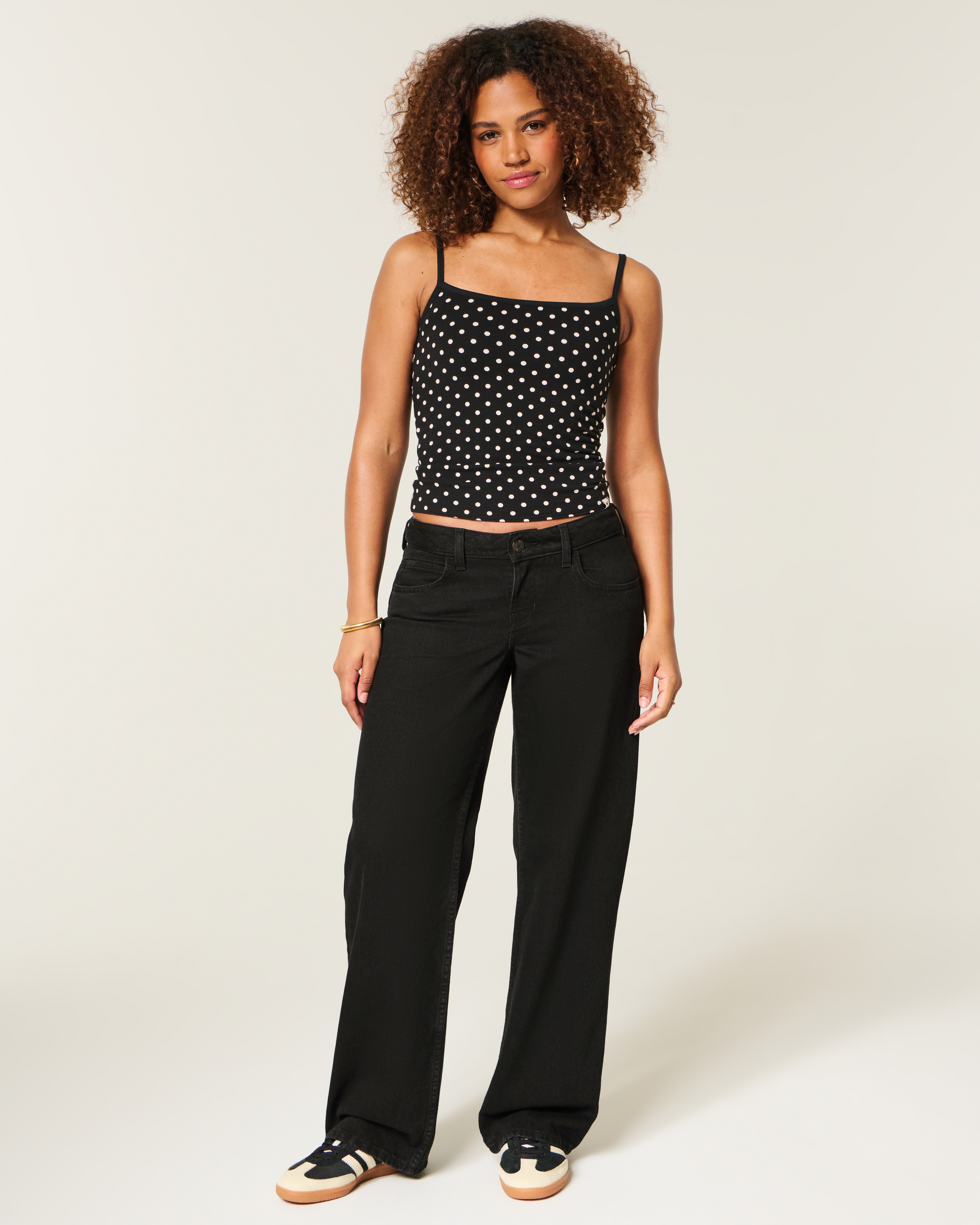 Женские джинсы Hollister Curvy Low-Rise Washed Black Baggy Jeans — фото 2
