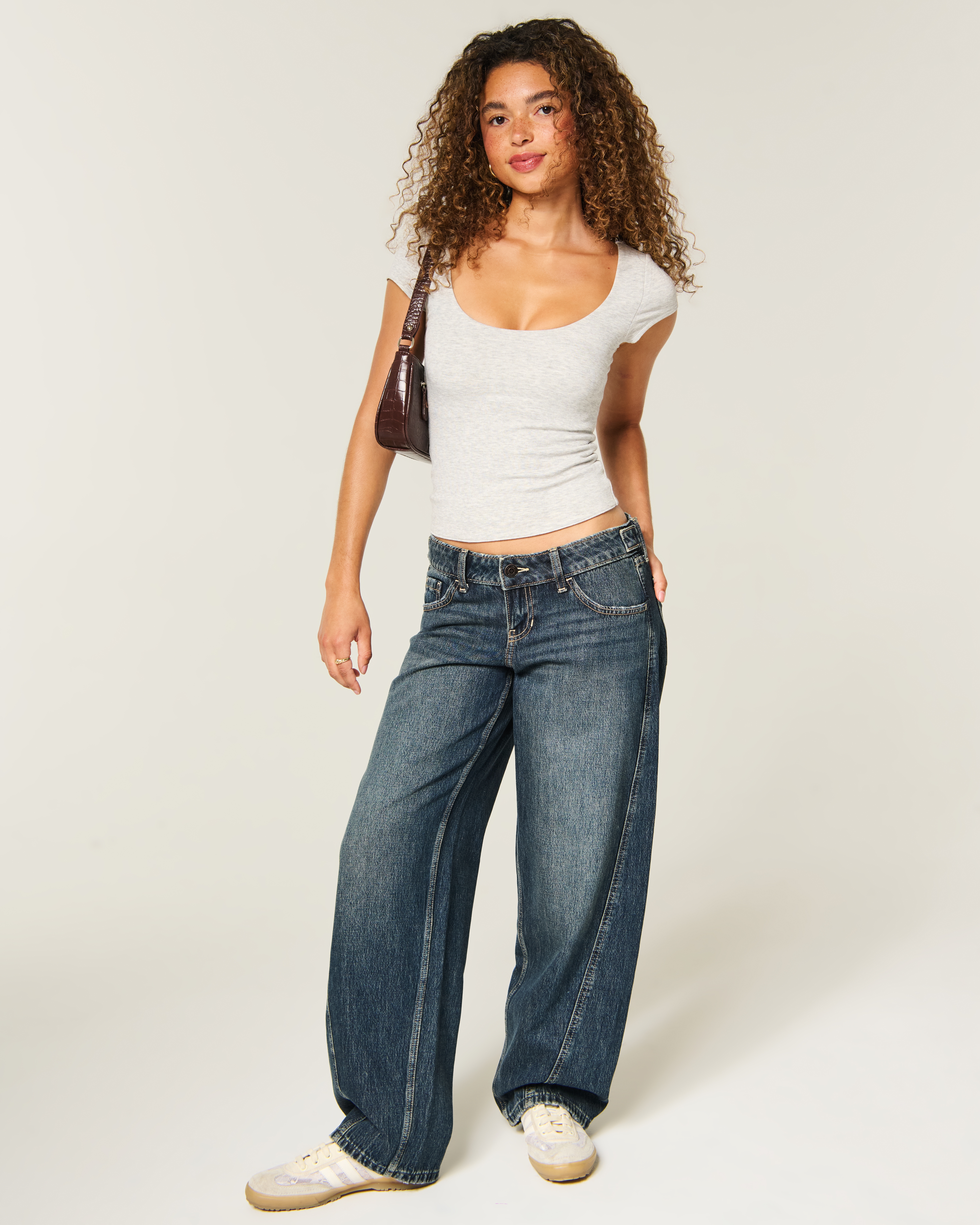 Женские джинсы Hollister Andi Adjustable Waist Ultra Low-Rise Distressed Barrel Jeans — фото 2