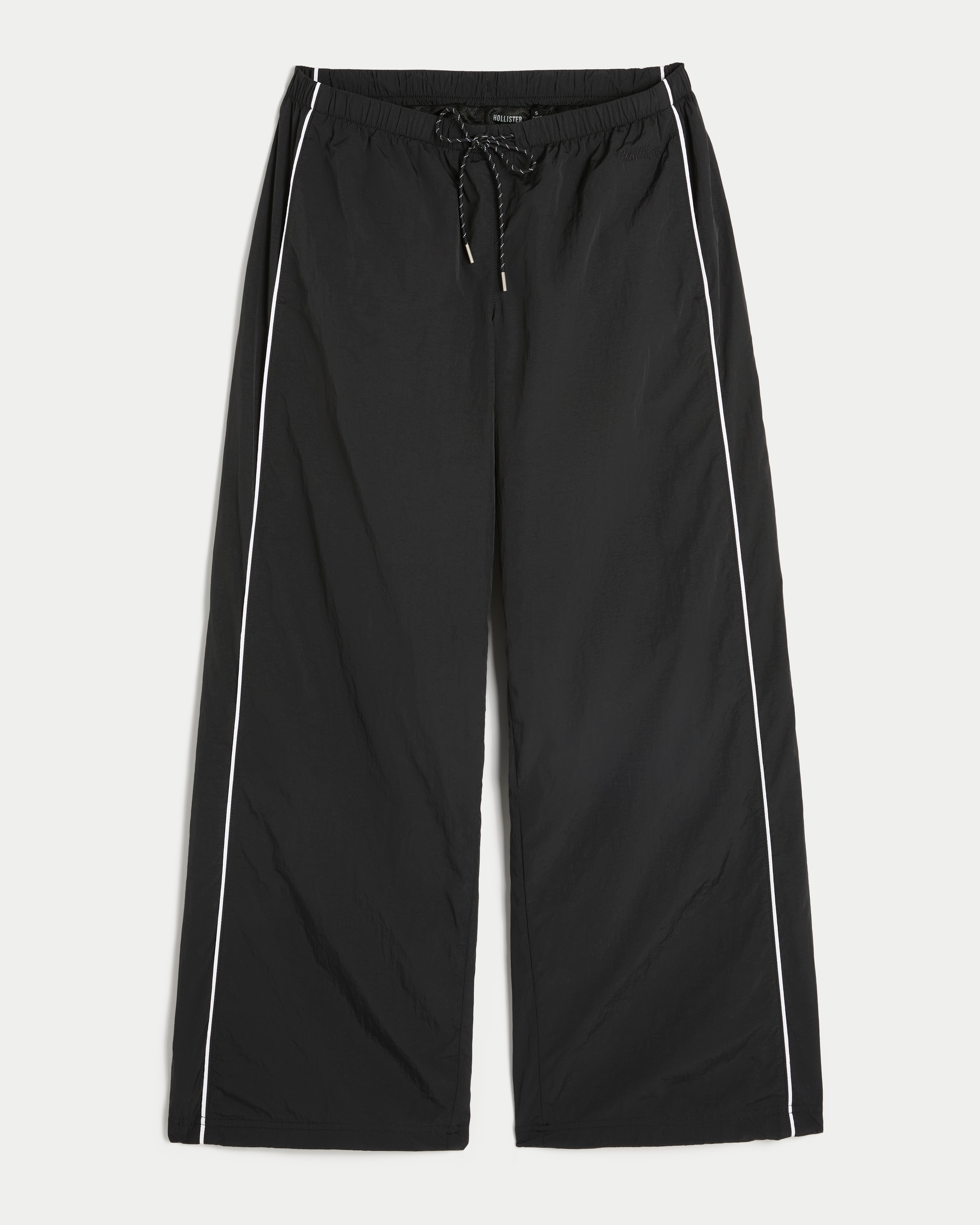 Женские брюки Hollister Ultra Low-Rise Super Baggy Track Pants, цвет: Чёрный