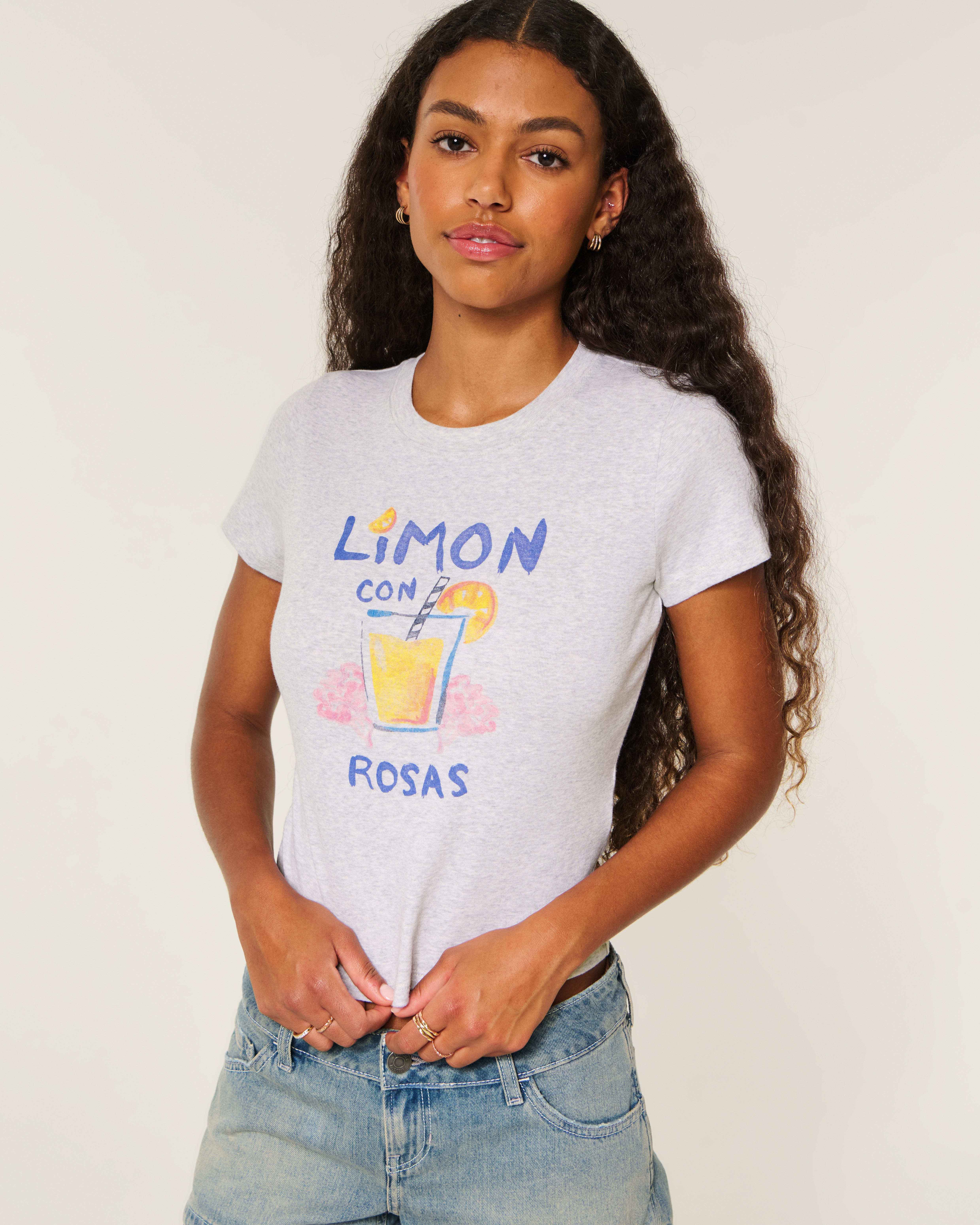 Женские футболки Hollister Cotton Fanta Graphic Baby Tee — фото 2