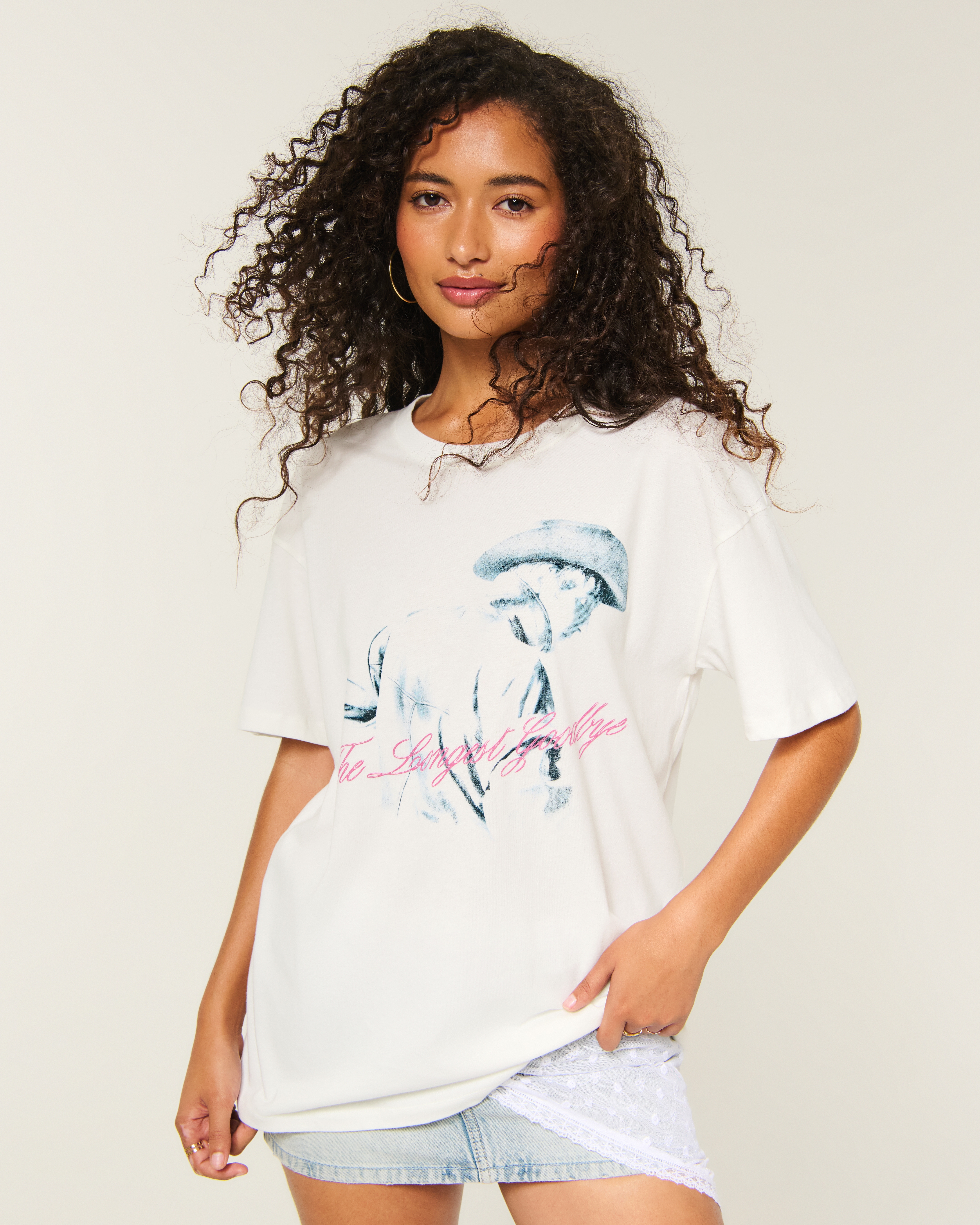 Женские футболки Hollister Role Model The Longest Goodbye Graphic Tee — фото 2