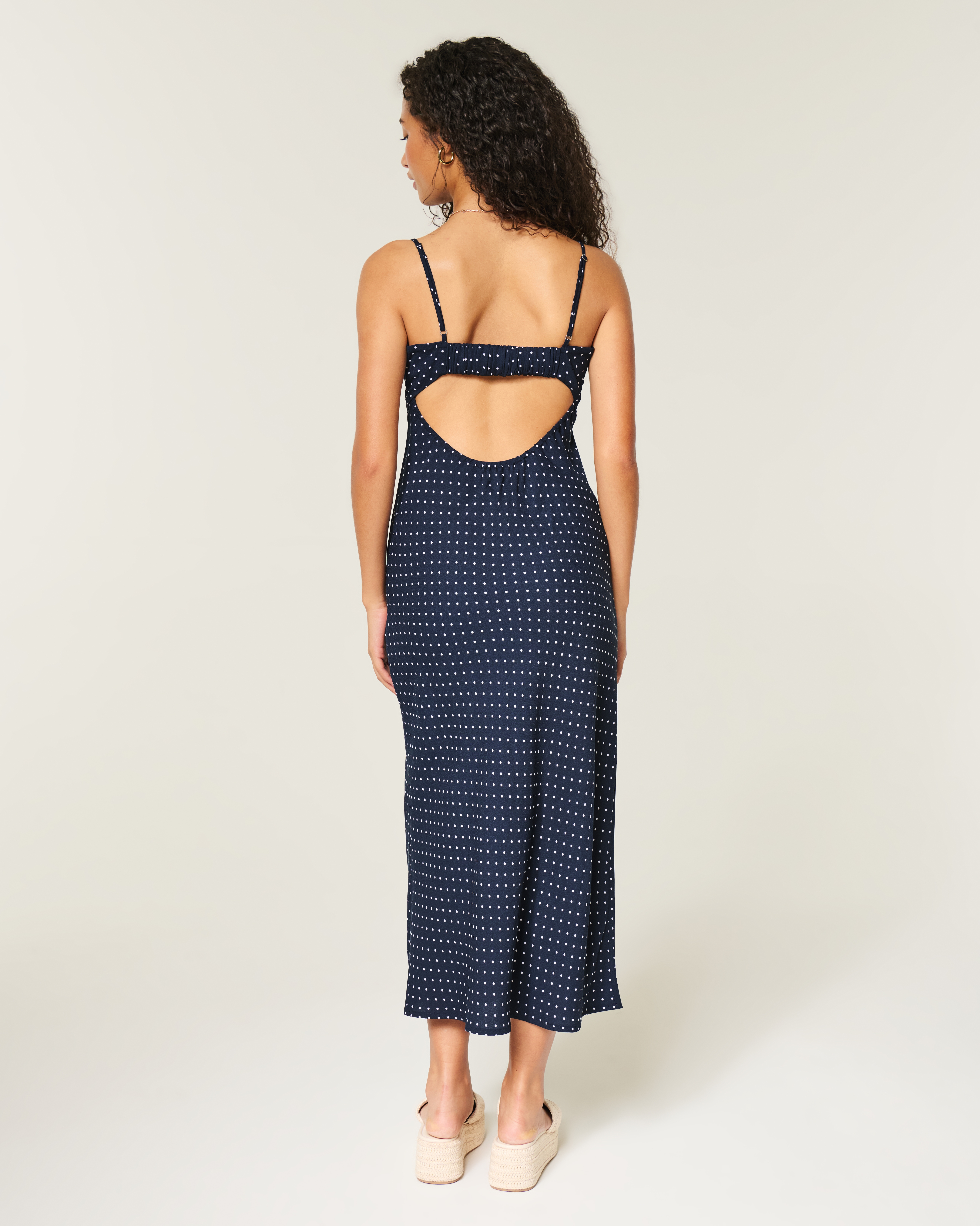Женские платья Hollister Crepe Slip Maxi Dress — фото 3
