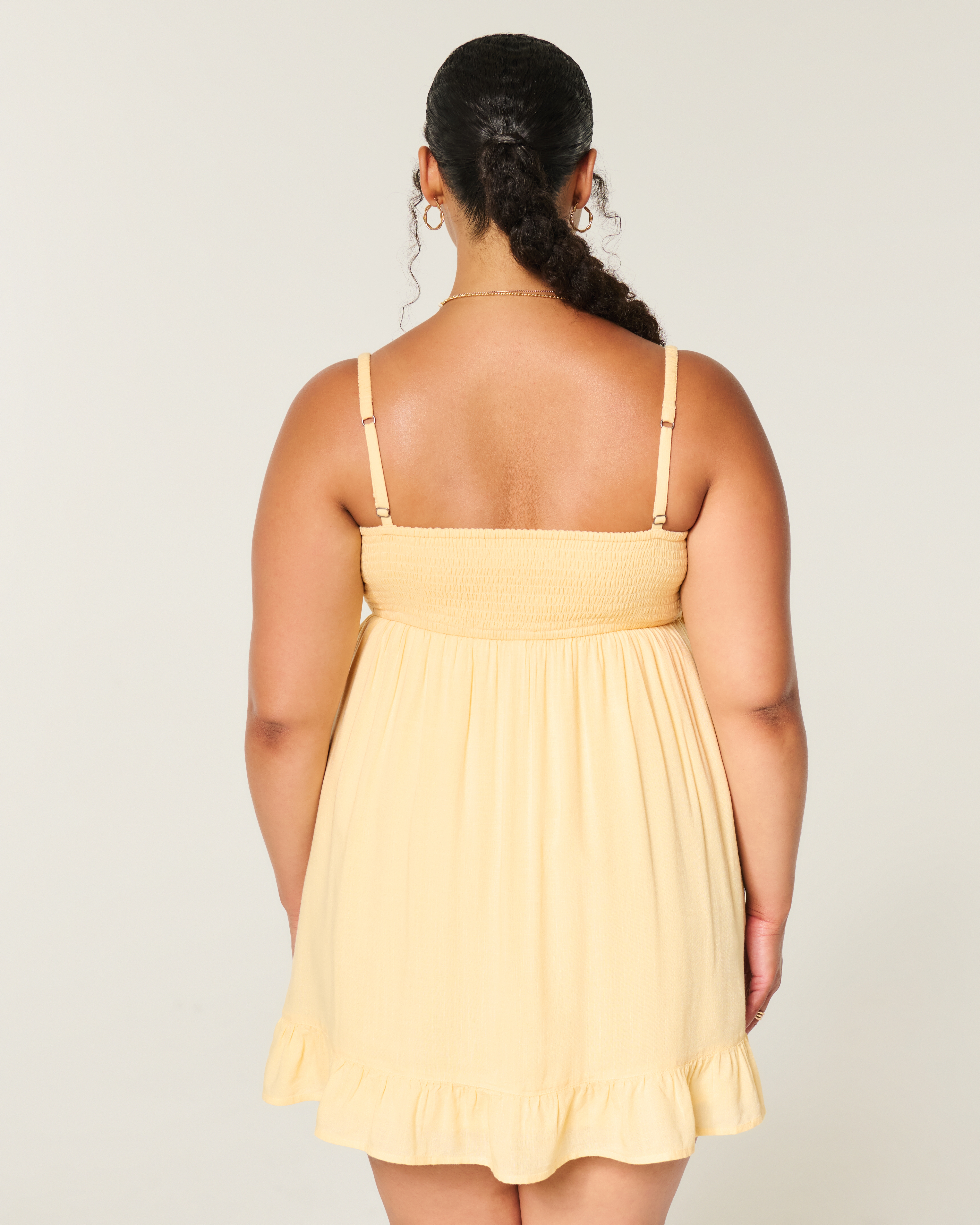 Женские платья Hollister Smocked Bodice Mini Dress — фото 3