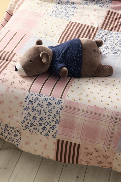 Женские мягкие игрушки Hollister x Target Pink Floral Bear Weighted Plush Throw Pillow