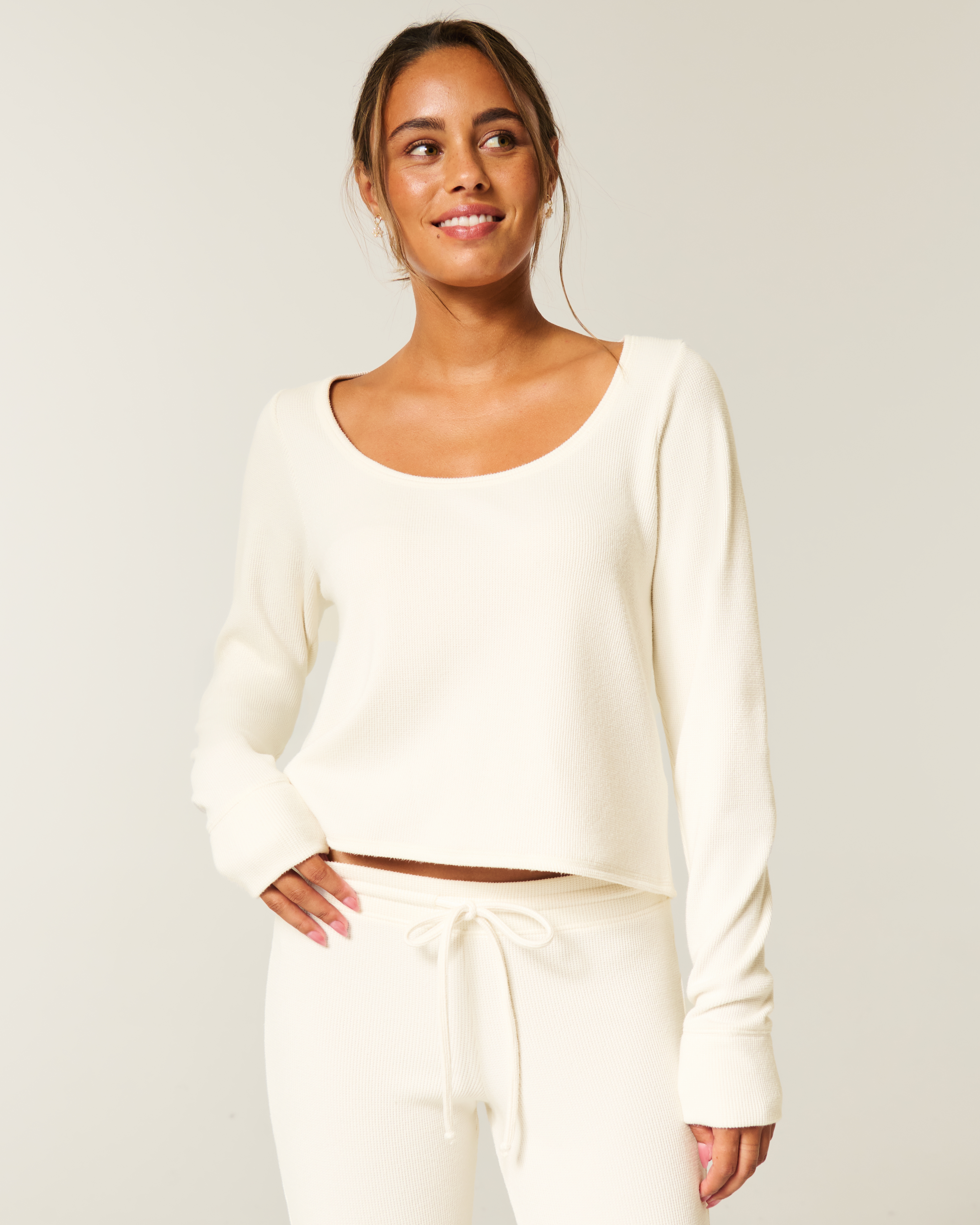Женские топы Hollister Gilly Hicks Cozy Waffle Long Sleeve Scoop Top — фото 2